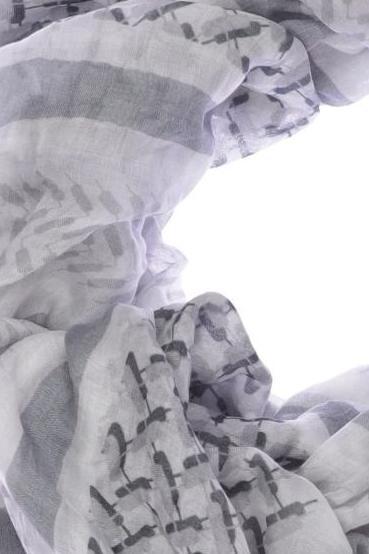 lala-berlin-damen-schal-oder-tuch-grau-96a67c88-58d7-457f-8c7a-20e3949527ee-image-1