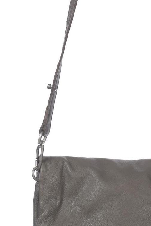 liebeskind-berlin-damen-handtasche-klein-leder-grau-8f02878f-4457-4f7f-9c61-a0c95dd36229-image-2