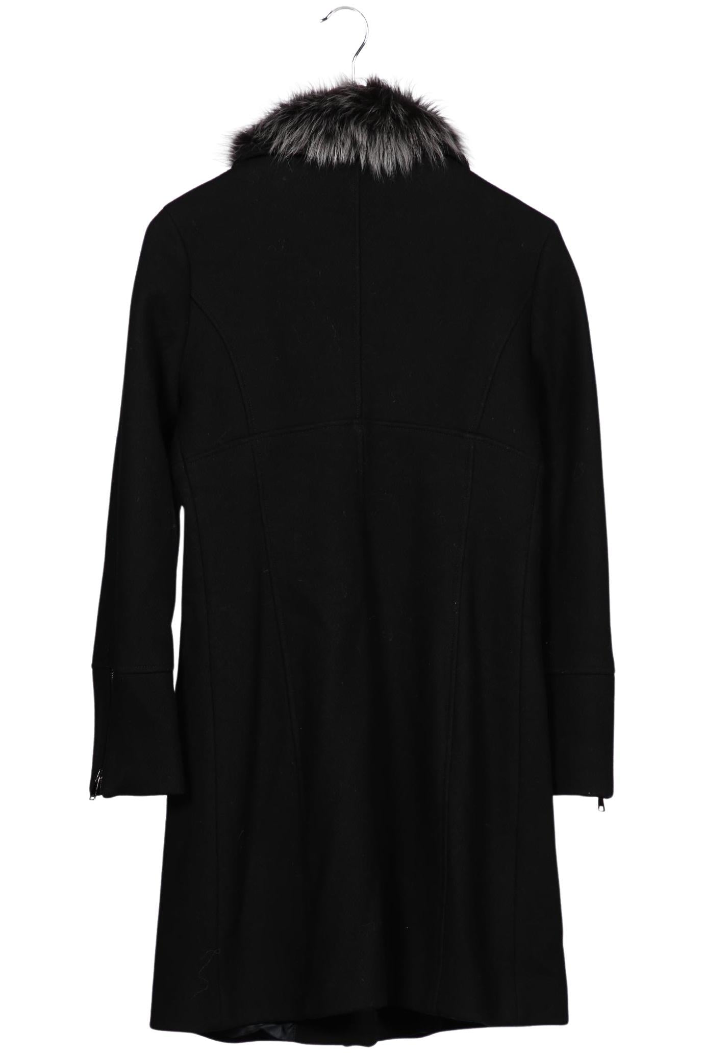 lodenfrey-damen-mantel-schwarz-204fb1ec-9184-4a28-bccc-e3b1d2f532aa-image-1