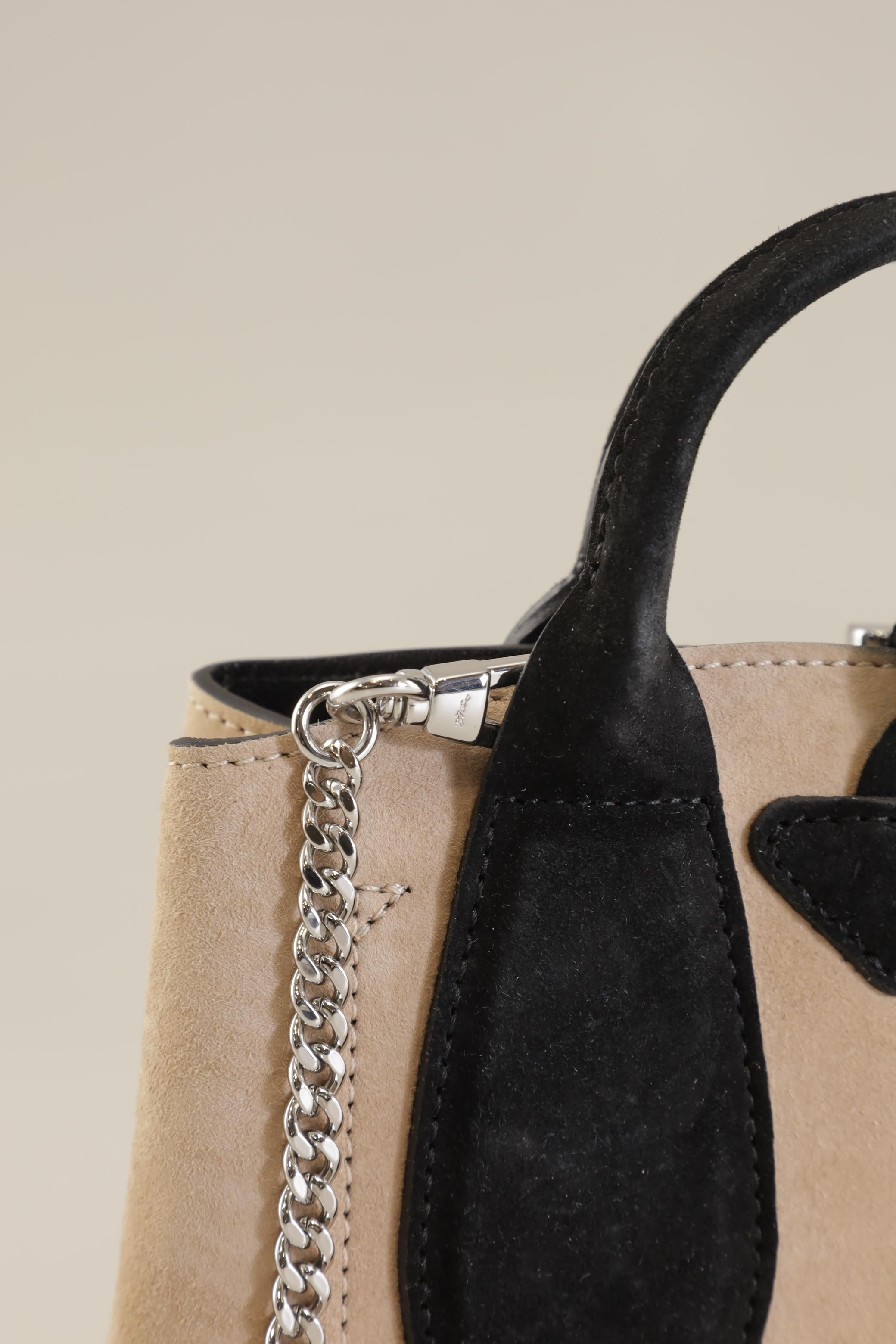 longchamp-damen-handtasche-klein-leder-beige-03b5edf0-71a8-48a2-bff1-5a574ed9b93f-image-3