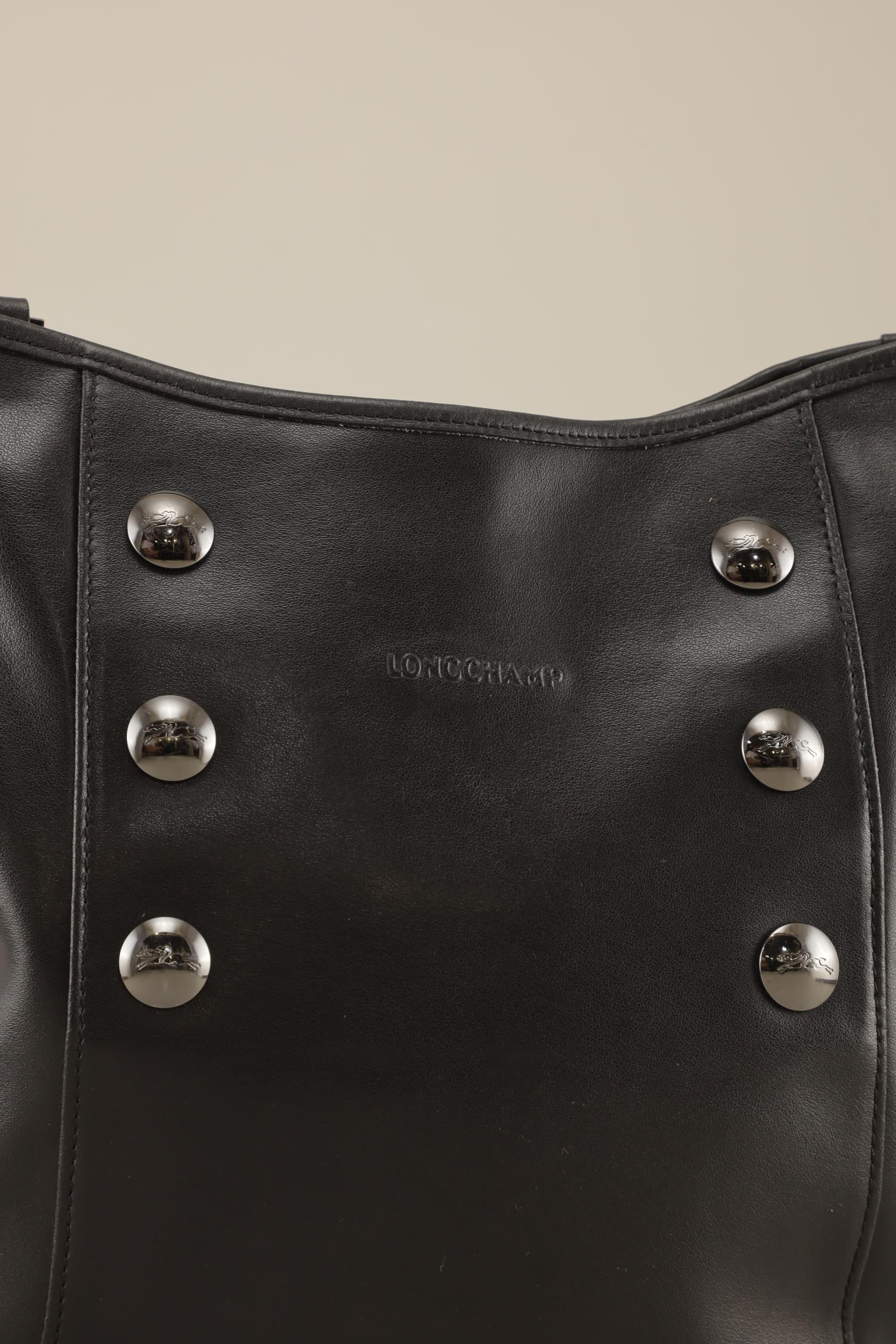 longchamp-damen-handtasche-klein-leder-schwarz-daa5e081-a367-441b-8fbb-202cc8bc4035-image-2