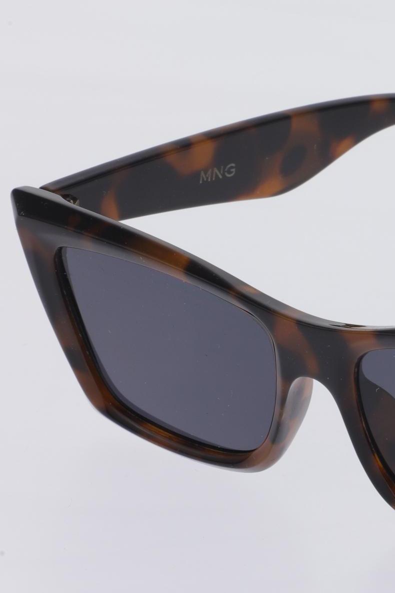 mango-damen-sonnenbrille-braun-3ff1c1a8-8bdb-445d-af10-8f8a93dc022e-image-2