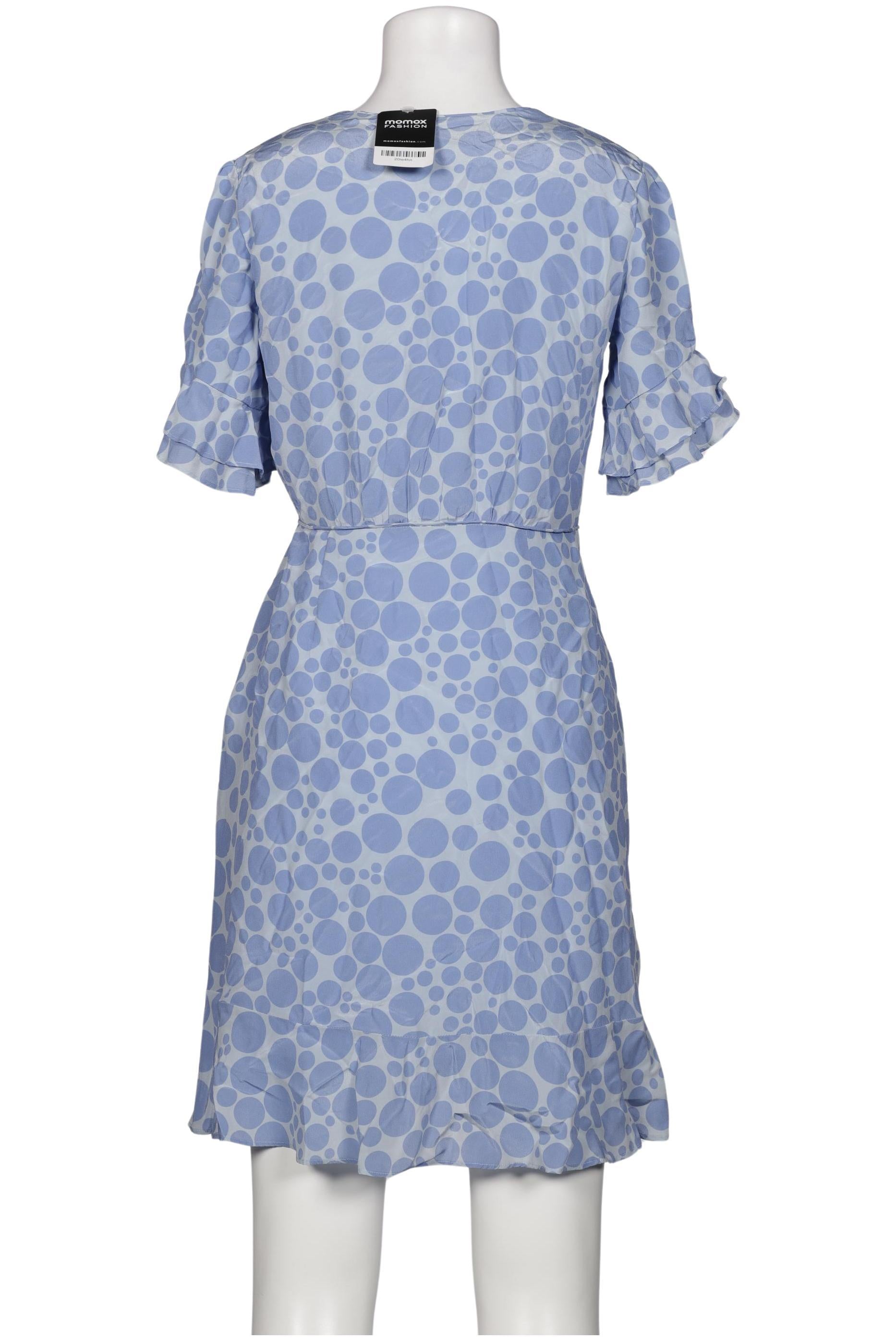 marc-cain-damen-kleid-hellblau-b2e0b01a-946c-438e-93c2-ef90984f3c4d-image-1