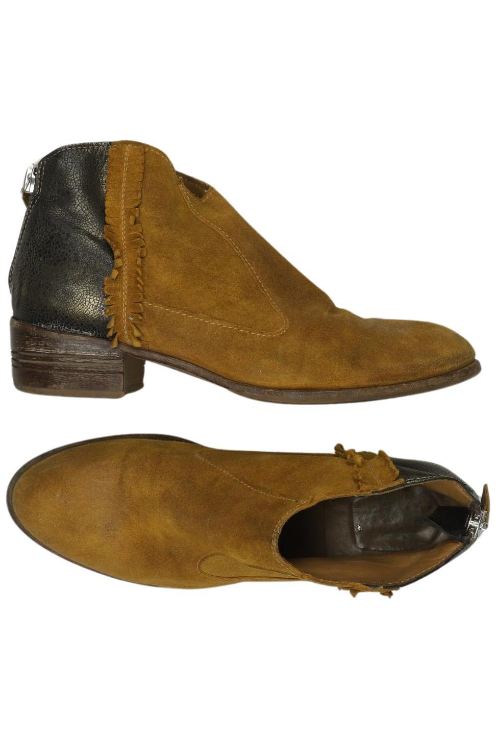 moma-damen-stiefelette-braun-93ea2d3e-2ca6-4a6d-a953-b6fd81a200f4-image-0