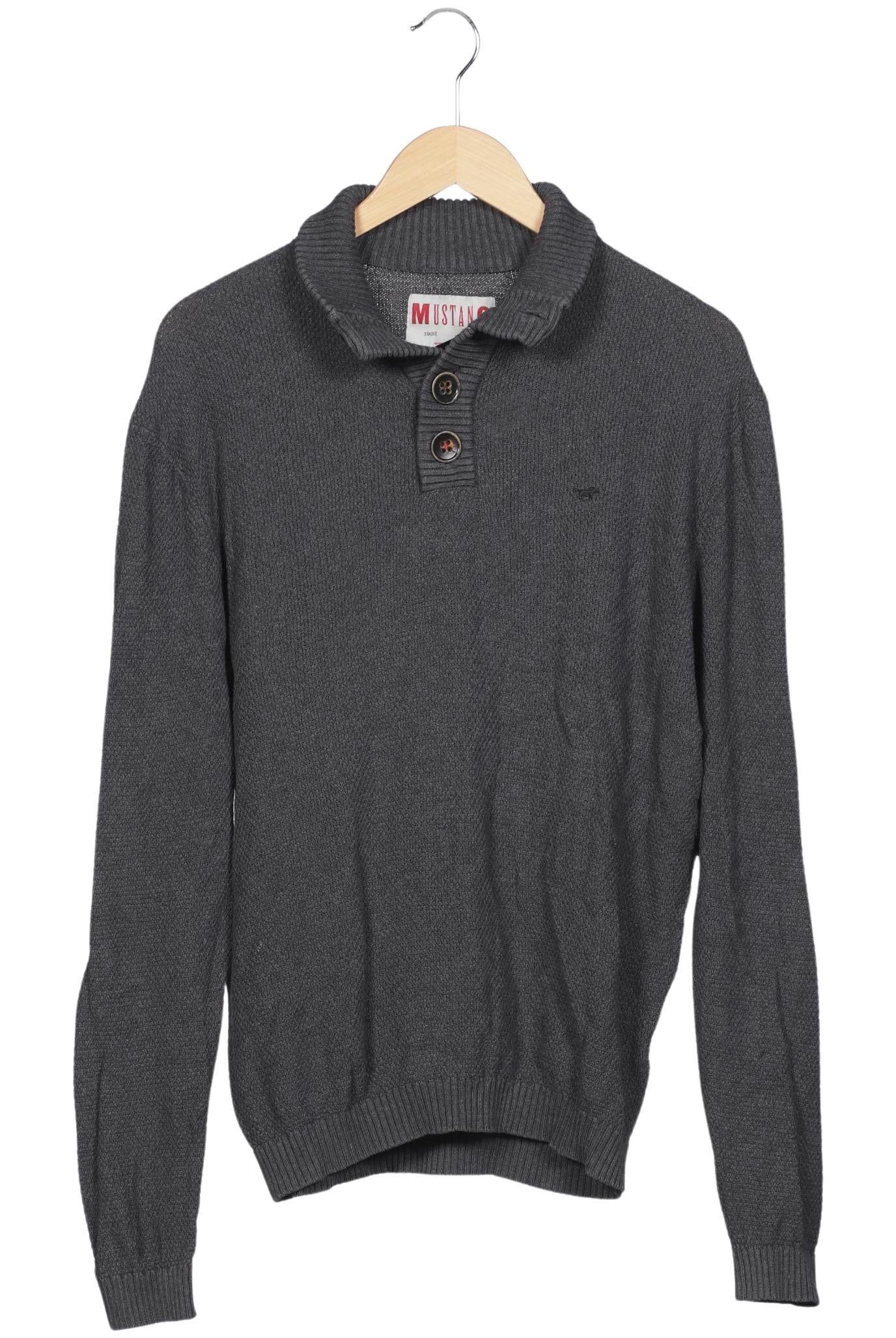 mustang-herren-pullover-grau-680bf4e3-33de-45a6-83de-6ad50e7681c1-image-0