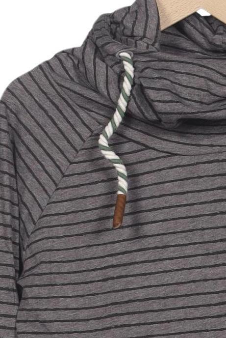 naketano-damen-kapuzenpullover-grau-fcc50868-b694-4ecb-8ea4-48926e45230d-image-2