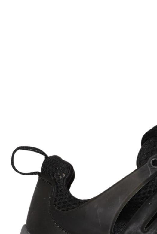 nike-jungen-kinderschuh-schwarz-2cf2e16f-dbf8-445b-bbb6-257397bf4c6f-image-1