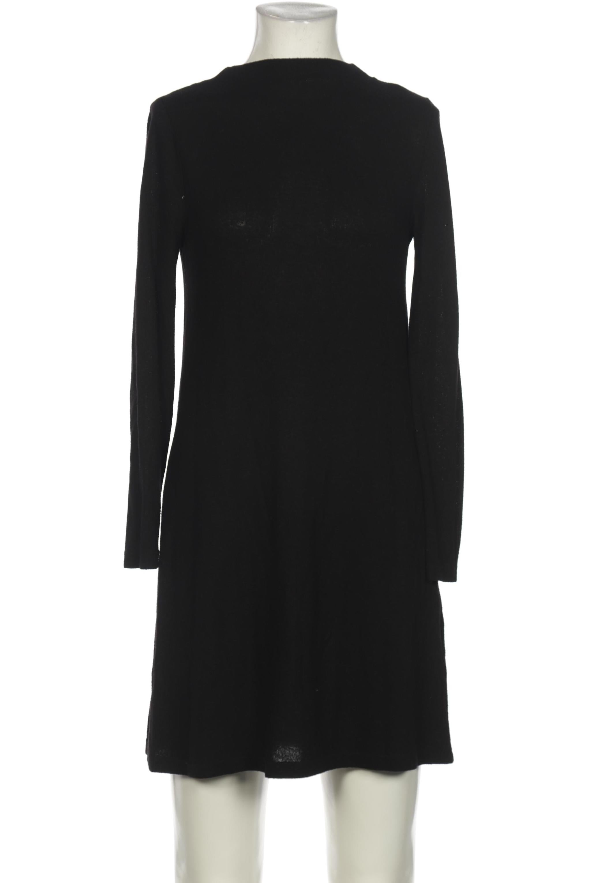 only-damen-kleid-schwarz-9e0799c8-a873-47e0-980b-d51b5b00954a-image-0