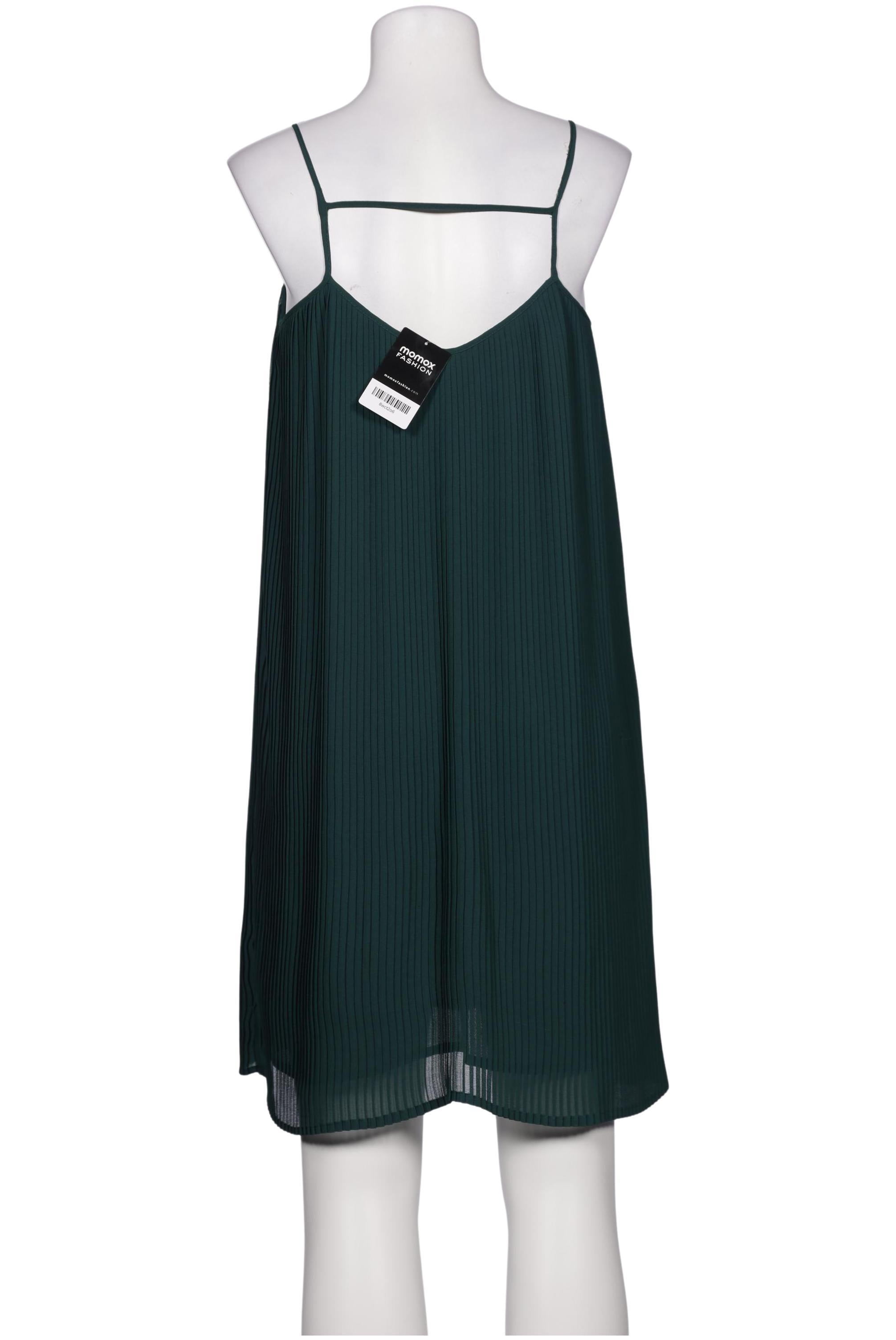 oysho-damen-kleid-grun-6e0e1db2-52b4-4937-b9bc-48368b344fda-image-1