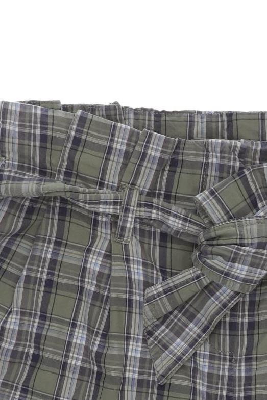 oysho-damen-shorts-grun-dc44bf31-0d4a-4804-814b-e51d75d4a4df-image-2