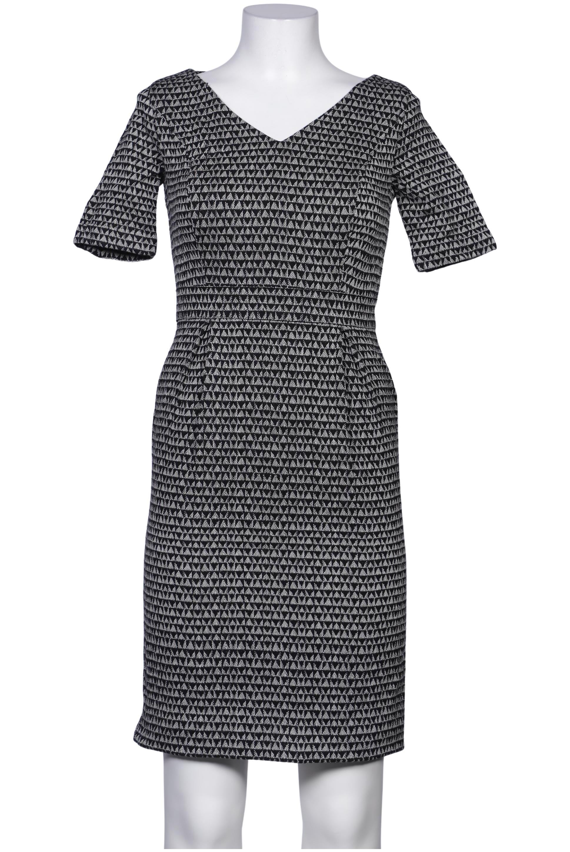 people-tree-damen-kleid-schwarz-9eaec70b-3922-4b01-88ef-244b76e2dc19-image-0