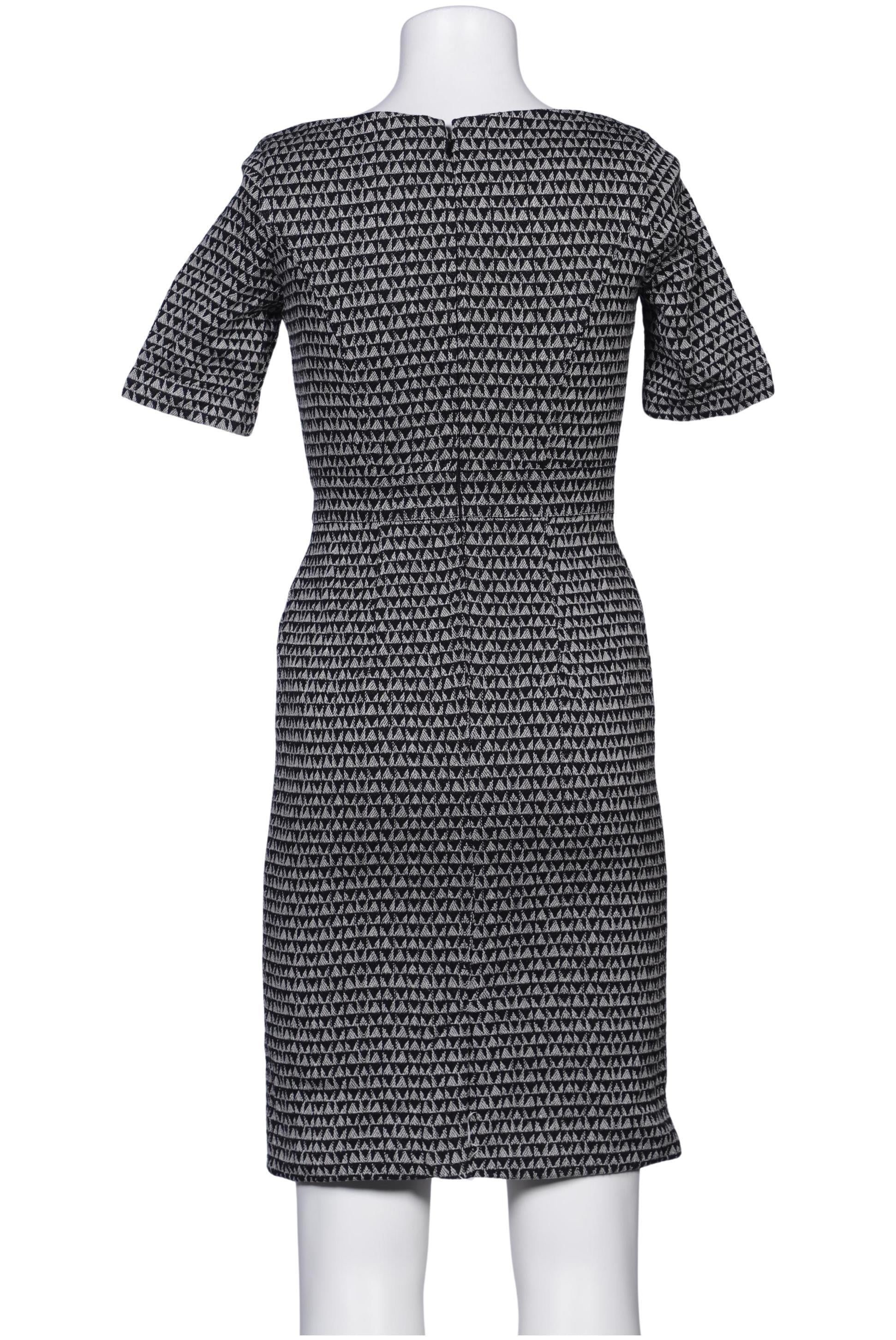 people-tree-damen-kleid-schwarz-9eaec70b-3922-4b01-88ef-244b76e2dc19-image-1