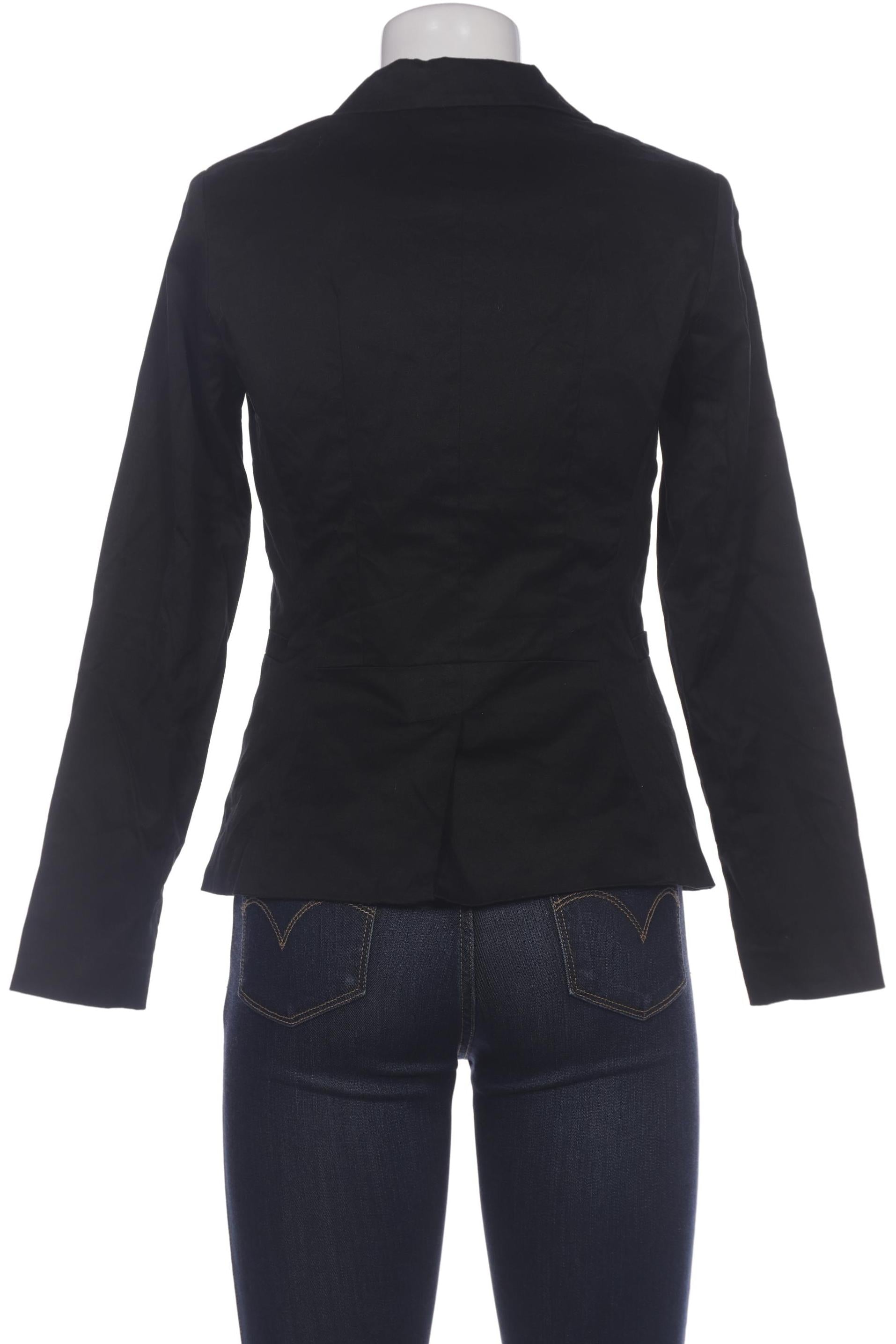 pull-bear-damen-blazer-schwarz-d66355c3-77cb-4da8-85bb-675ac4fd2c79-image-1