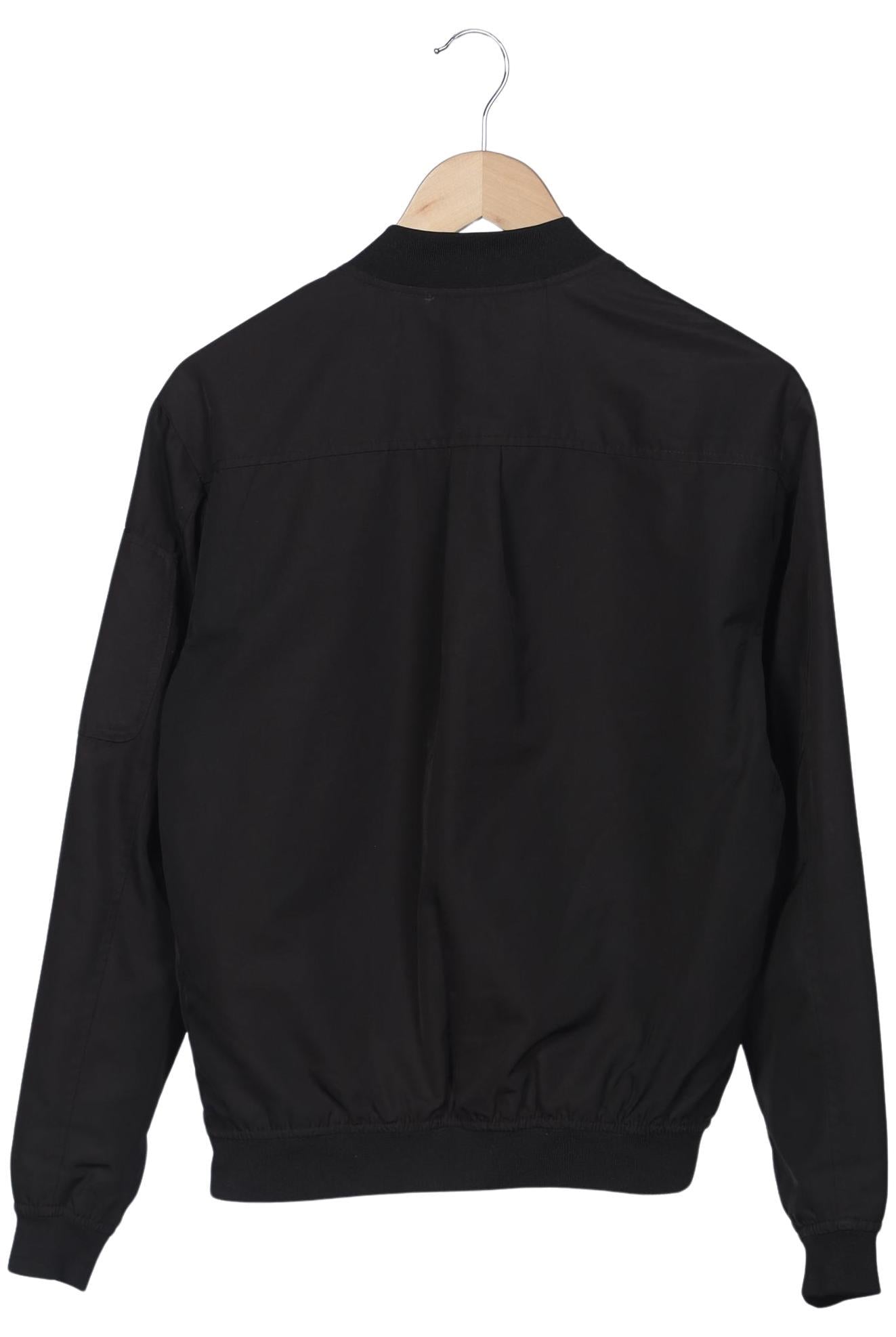 pull-bear-damen-jacke-schwarz-4c65d422-c59a-4330-9429-90902c916fbd-image-1