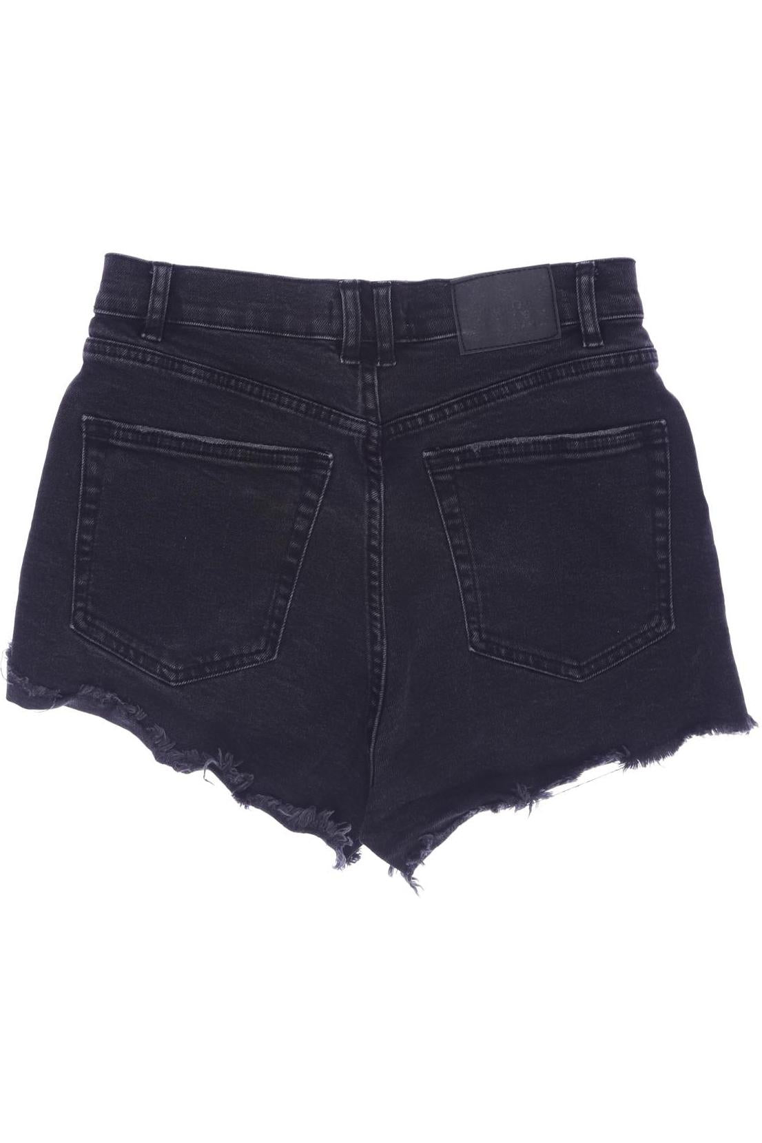 pull-bear-damen-shorts-grau-051cfdbb-aed0-421a-a1c0-2c34e7d54aeb-image-1