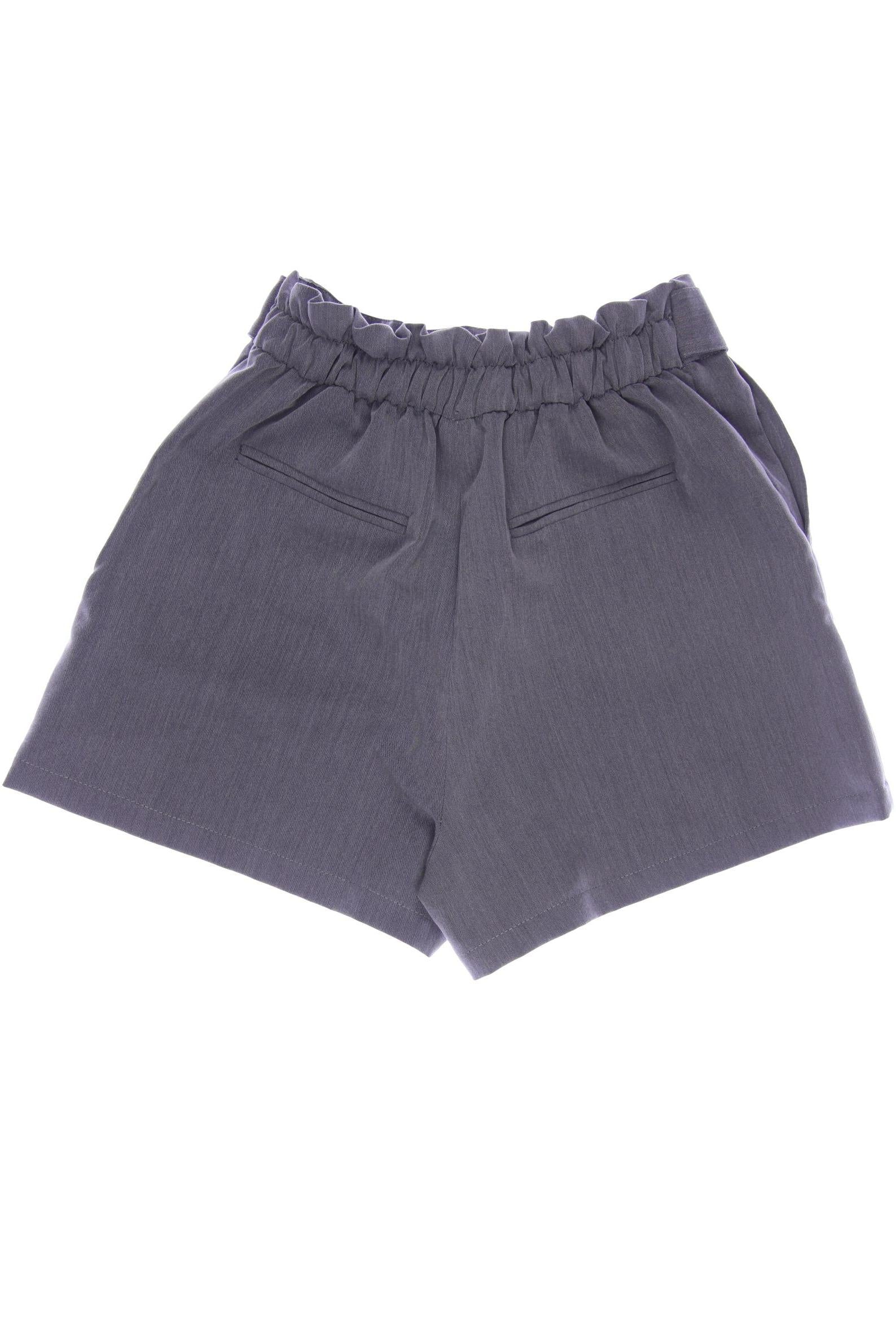 pull-bear-damen-shorts-grau-f1b33550-5d2d-4827-ae91-86a911aa08bb-image-1