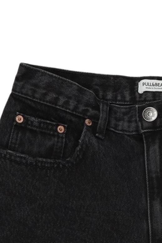pull-bear-damen-shorts-schwarz-40f1dbec-74b5-4499-a1cb-71a93d42d337-image-2