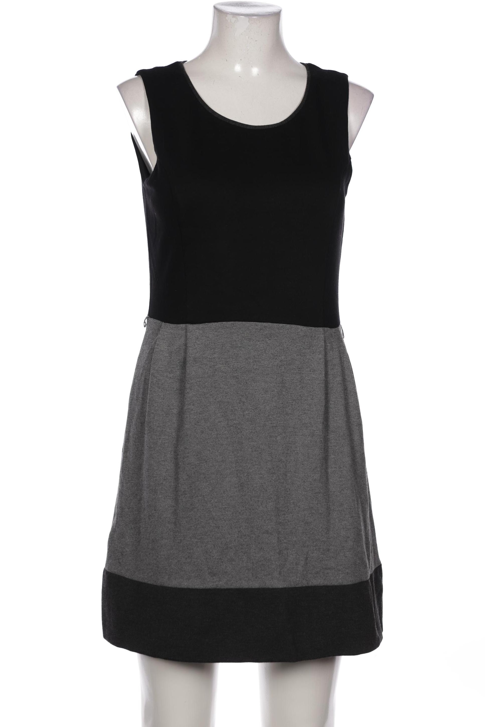 s-oliver-damen-kleid-schwarz-a7bdf155-b4ce-4b6d-bf65-77caa31fa58b-image-0