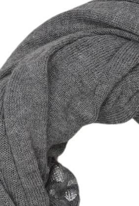 s-oliver-damen-schal-oder-tuch-grau-3d94cf0d-0ad5-4baf-bfb6-820b5d35731c-image-1
