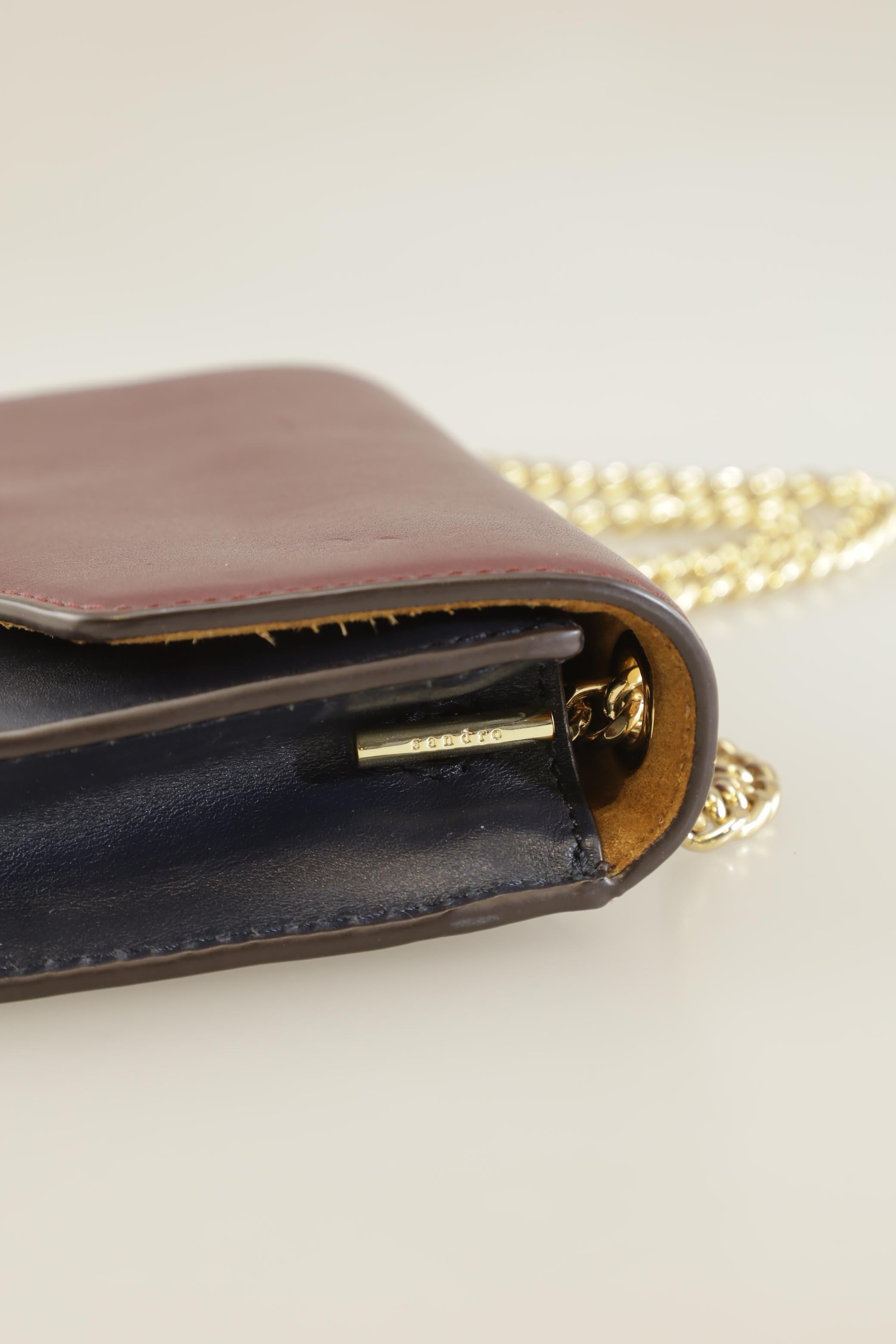 sandro-damen-handtasche-klein-leder-bordeaux-8084ffad-2f5a-4693-a734-be89eecf8771-image-2