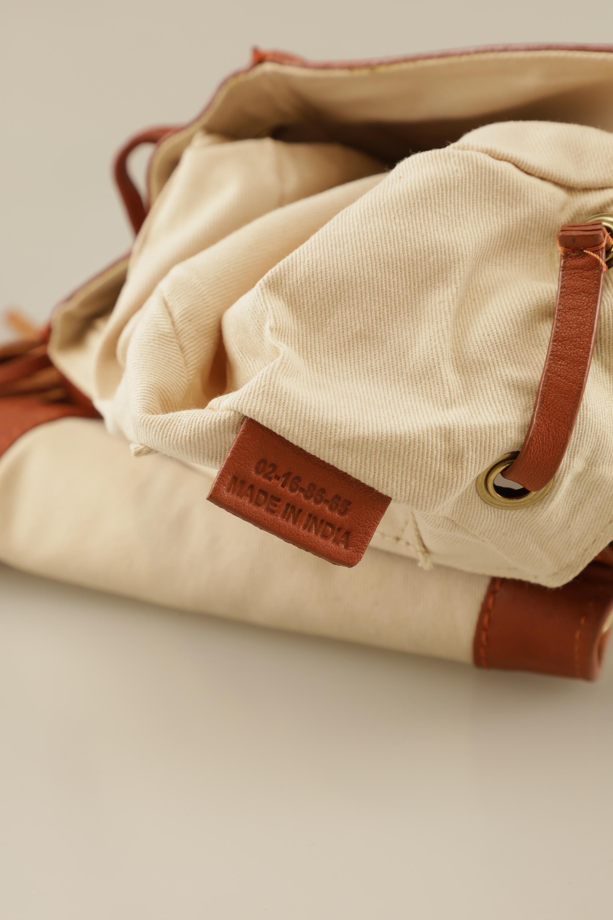 see-by-chloe-damen-handtasche-klein-leder-braun-7745d5f6-76b2-40c9-a1ce-cca234b6113d-image-4