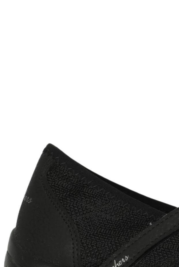 skechers-damen-ballerina-schwarz-e1584fe1-d5ea-4fb1-9b0f-fb467c58b782-image-1