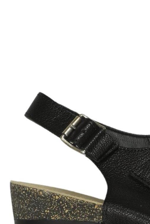 think-damen-sandalen-schwarz-988f4040-301c-41b0-b29a-79dfbb0ae41e-image-1