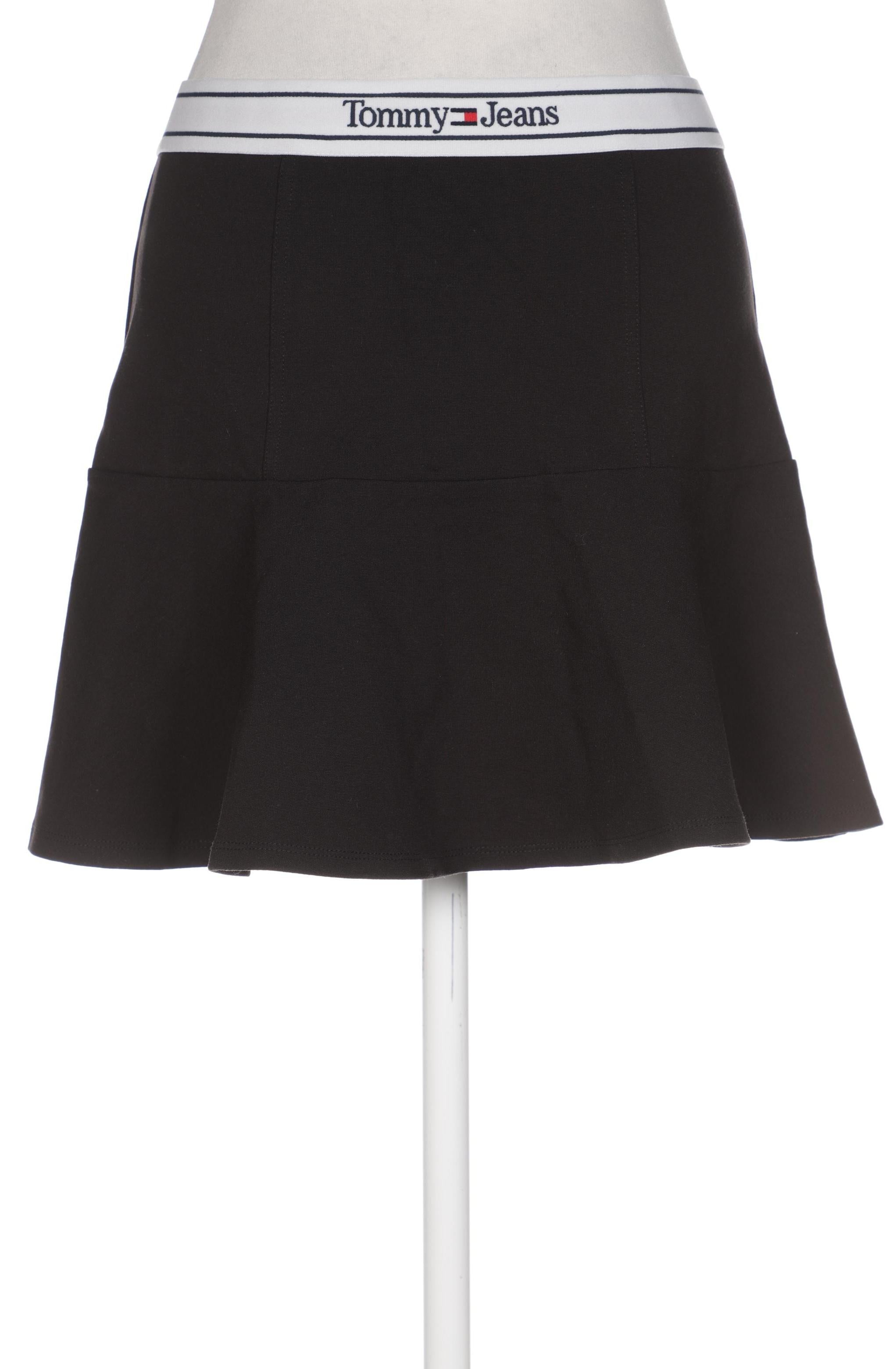 tommy-jeans-damen-rock-schwarz-704d15c5-70a0-413c-9134-3fdfc3e37aab-image-0