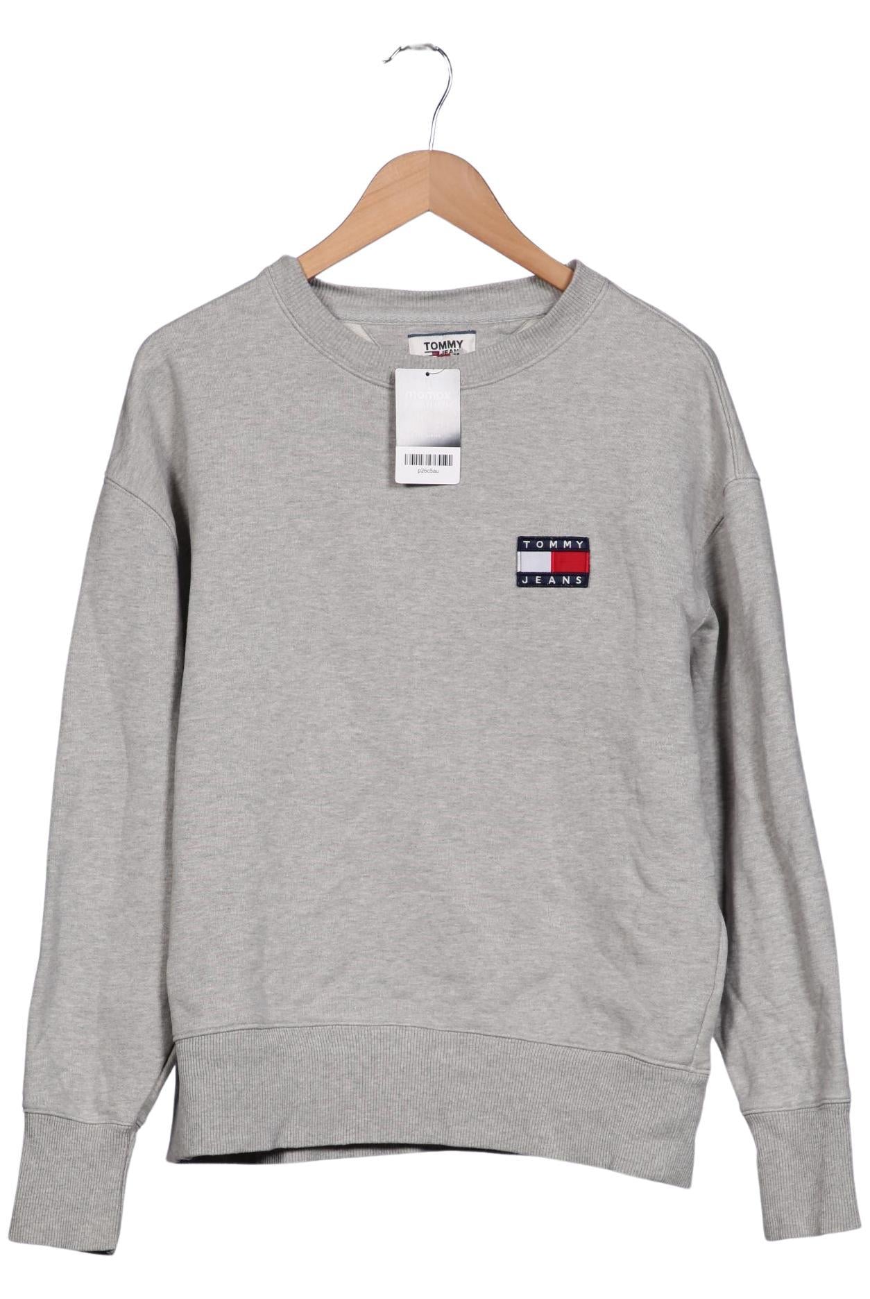 tommy-jeans-herren-sweater-grau-2f412f9d-0f21-4c20-9ba5-ba137056fd05-image-0