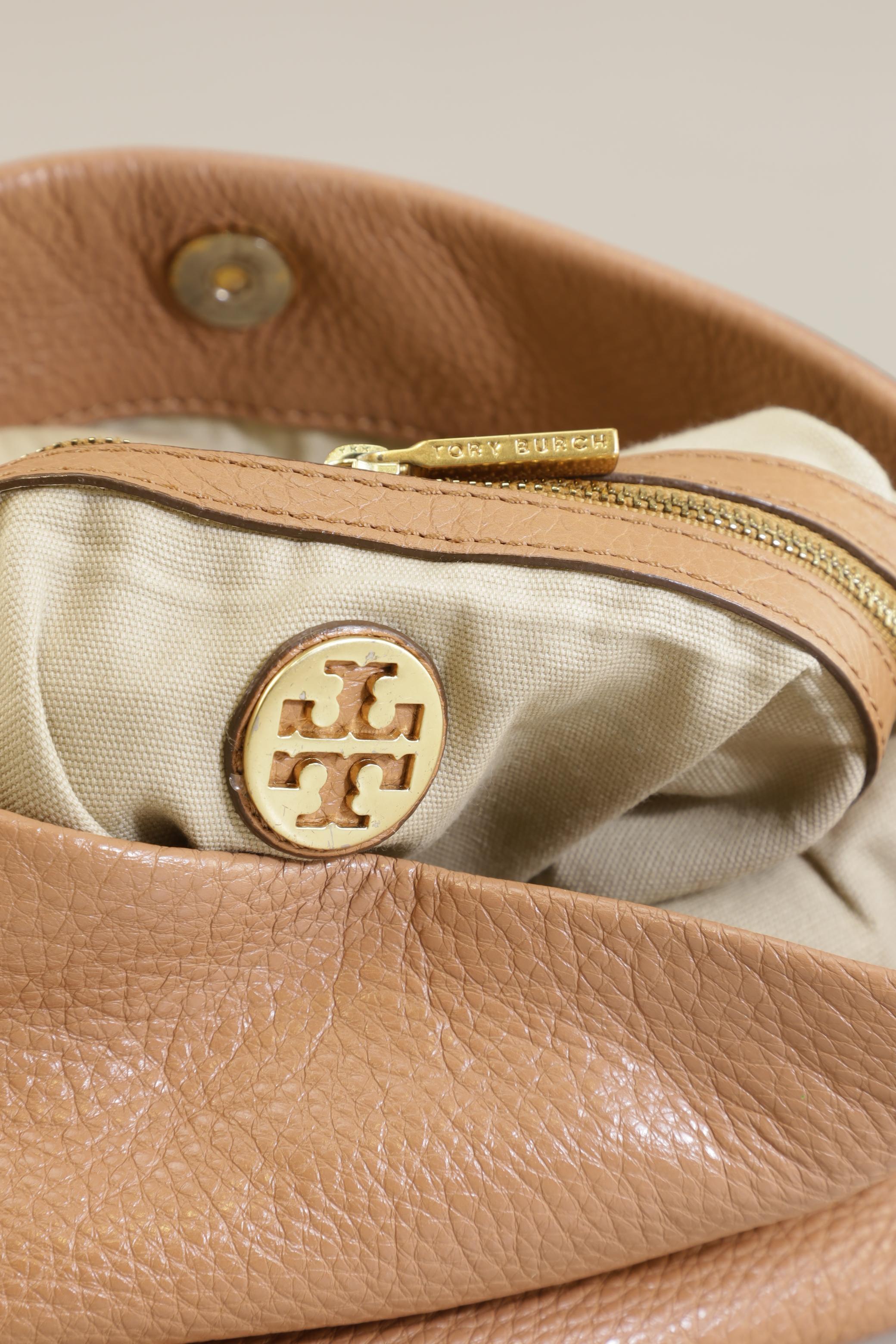 tory-burch-damen-handtasche-gross-leder-beige-c1d10674-7f98-4bd1-84e3-5edf0fb29405-image-3