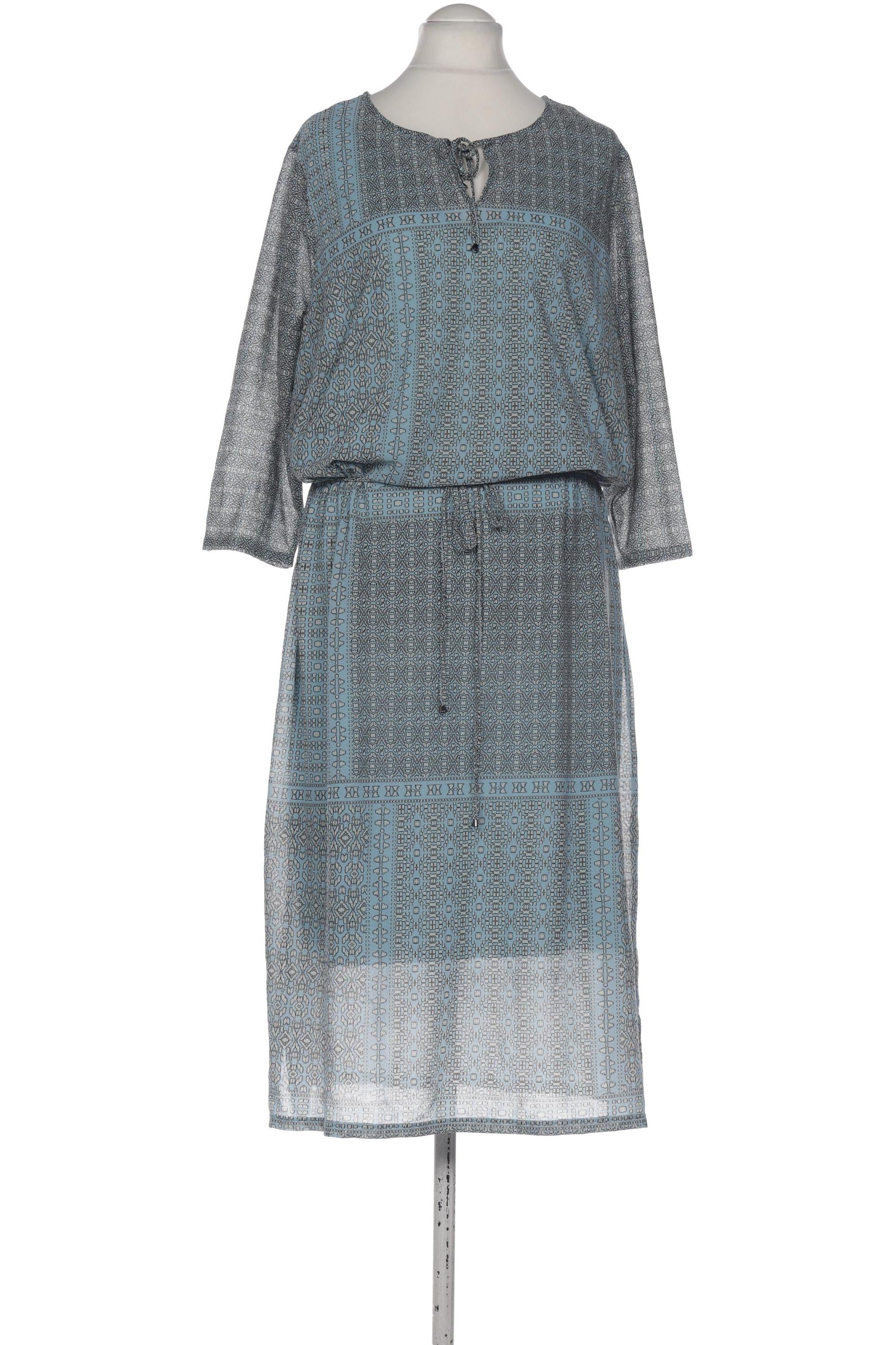 triangle-damen-kleid-hellblau-862b78a6-b430-46c6-8f4f-f02ee47b9981-image-0