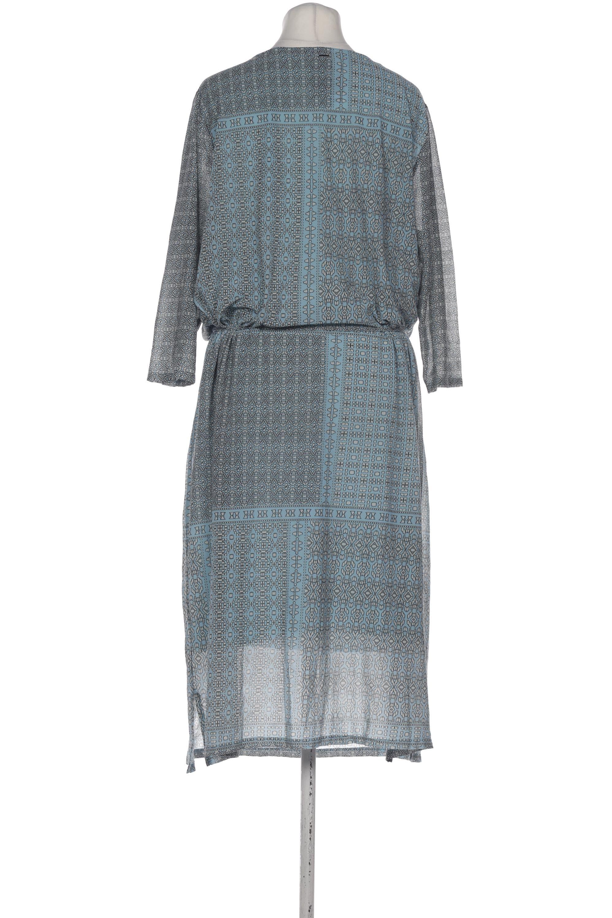 triangle-damen-kleid-hellblau-862b78a6-b430-46c6-8f4f-f02ee47b9981-image-1