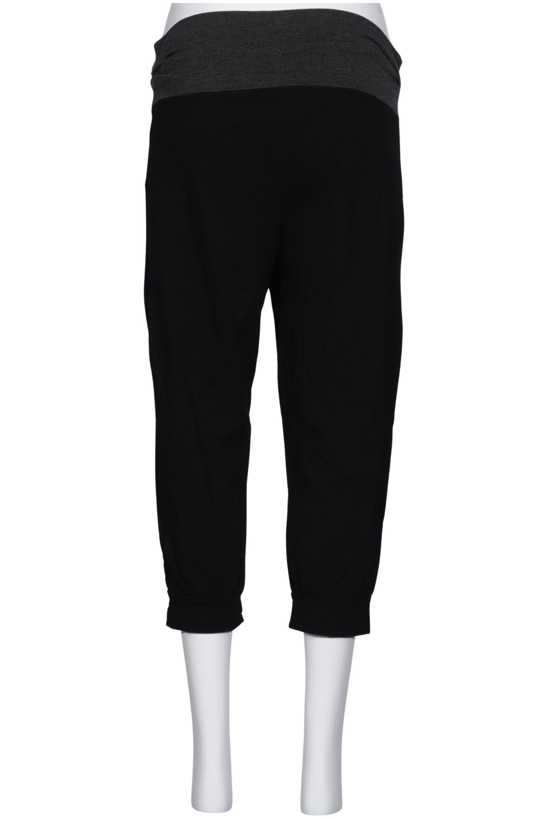 umbro-damen-shorts-schwarz-5c374803-5c5d-428a-b68b-b72004843917-image-1