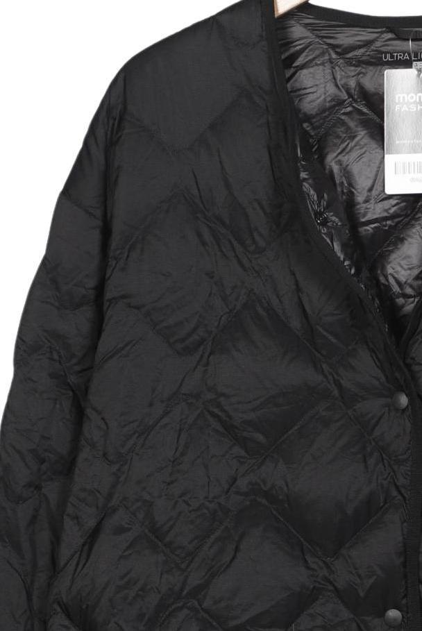 uniqlo-damen-mantel-schwarz-ad1b828b-5382-4973-9cd5-a9a3492a7748-image-2