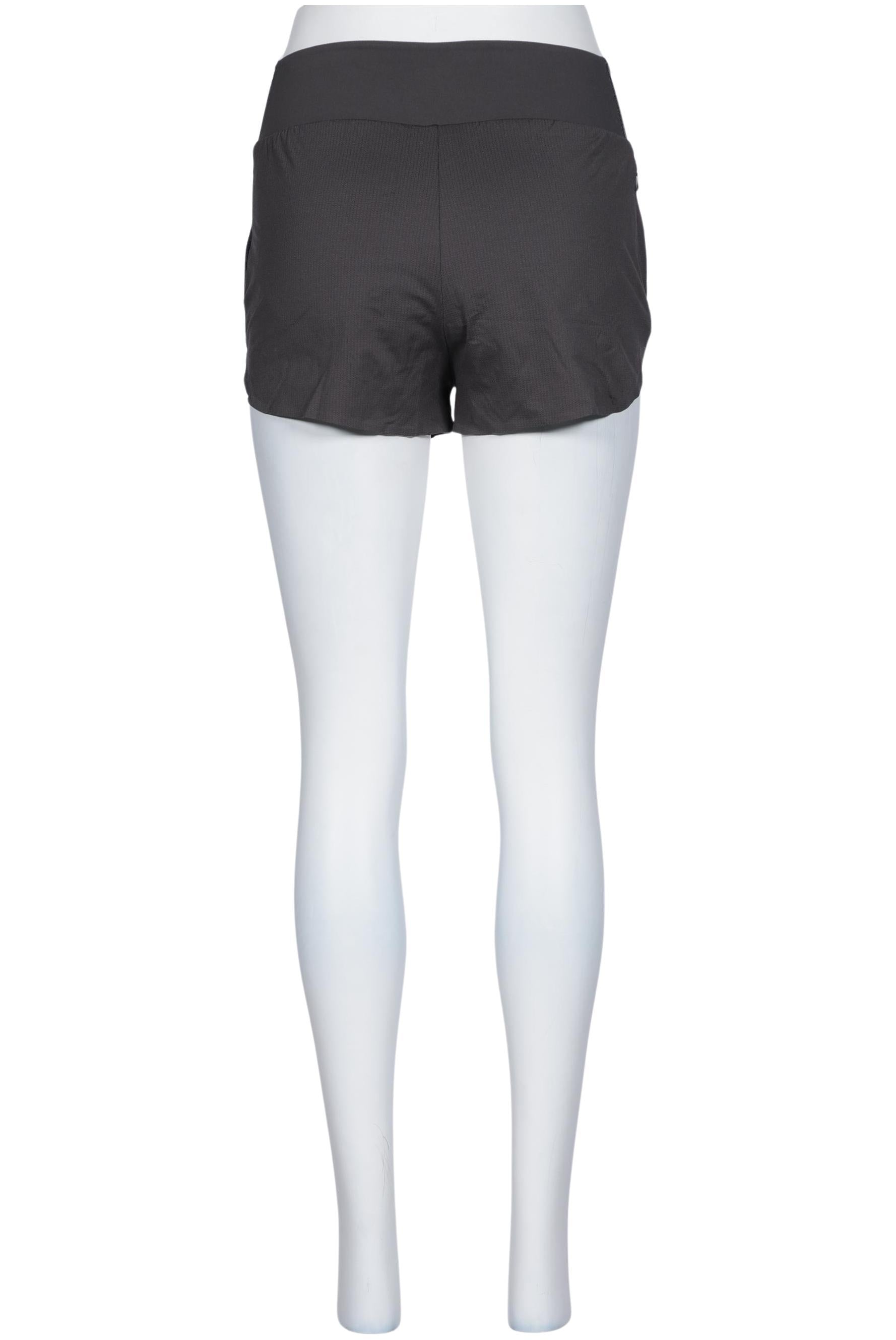 uniqlo-damen-shorts-grun-ff1fd441-00b0-40d2-9b62-6b2ae66bf059-image-1