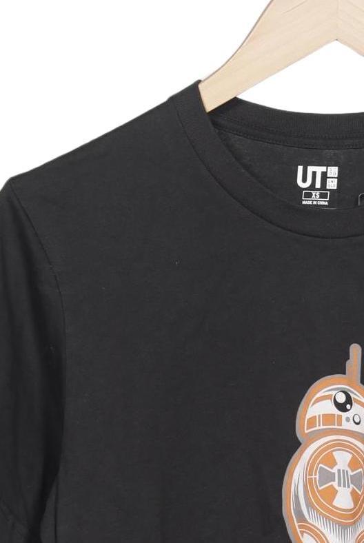 uniqlo-herren-t-shirt-schwarz-c5f4819f-344b-4d7b-877a-bcfbbe5b260a-image-1