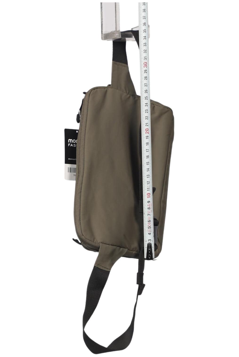 uniqlo-herren-tasche-grun-3ae22f2e-656f-4bca-b6a6-bbfc762a465f-image-1