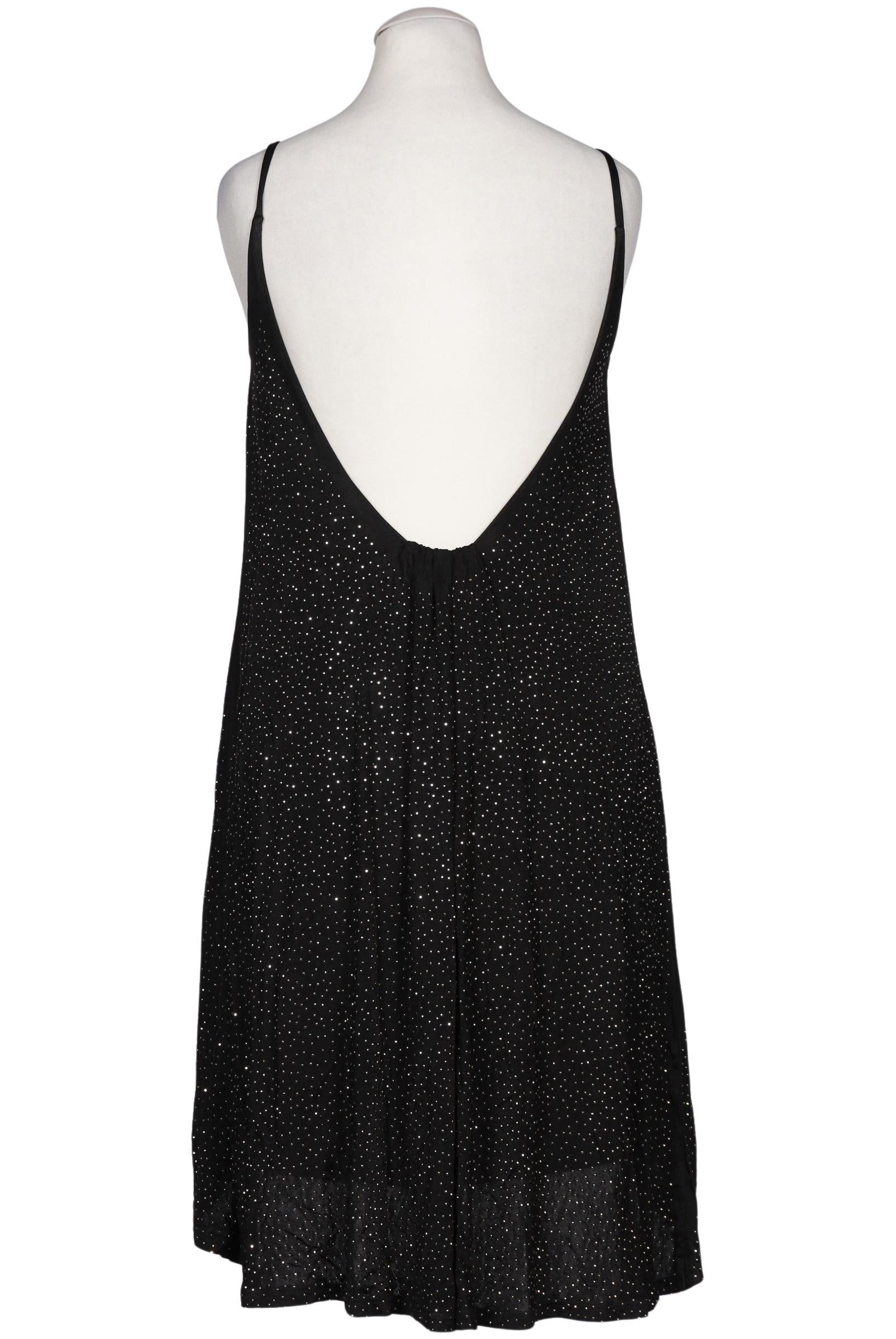 versace-for-h-m-damen-kleid-schwarz-45914ae2-43e7-400f-b97f-6c9f7d546b5e-image-1