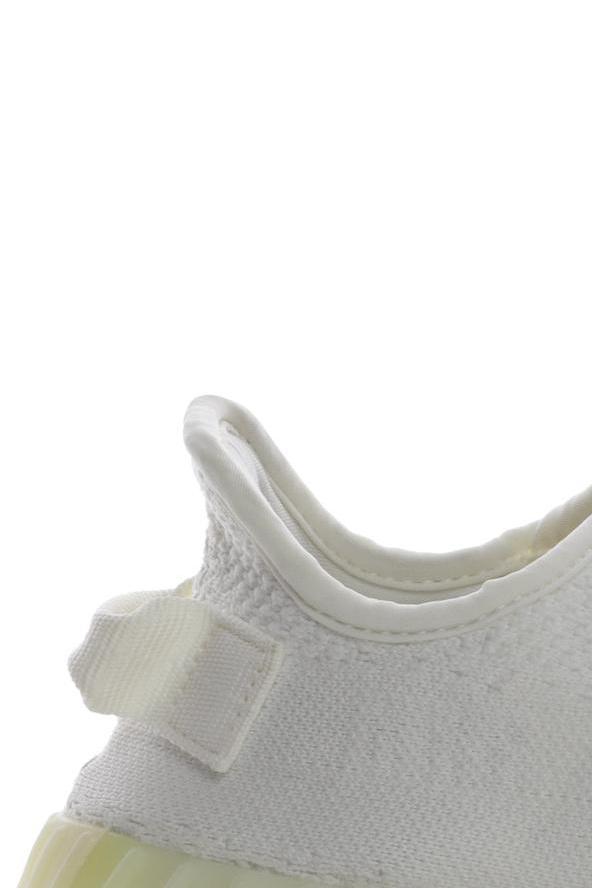 yeezy-damen-sneaker-weiss-4b105cd2-415a-4278-a832-876180e299a9-image-1