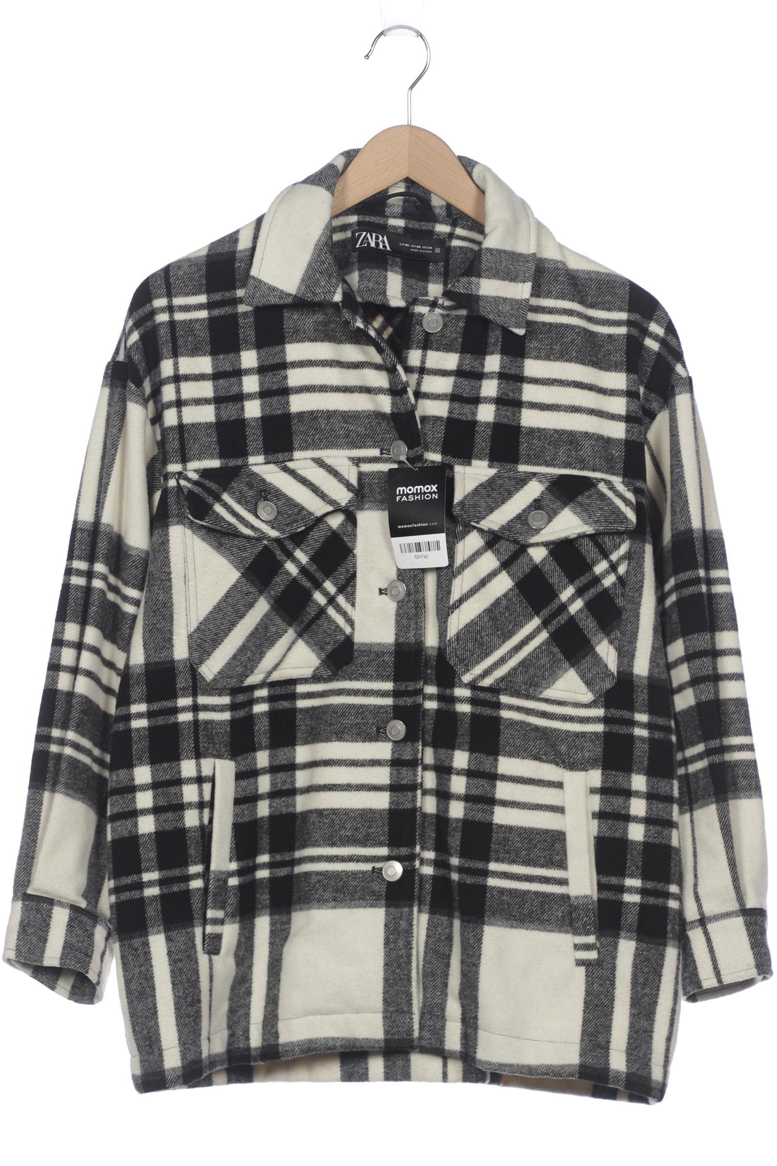 zara-damen-jacke-schwarz-179cdbcc-b4df-4d13-9a9b-659da6e080ff-image-0