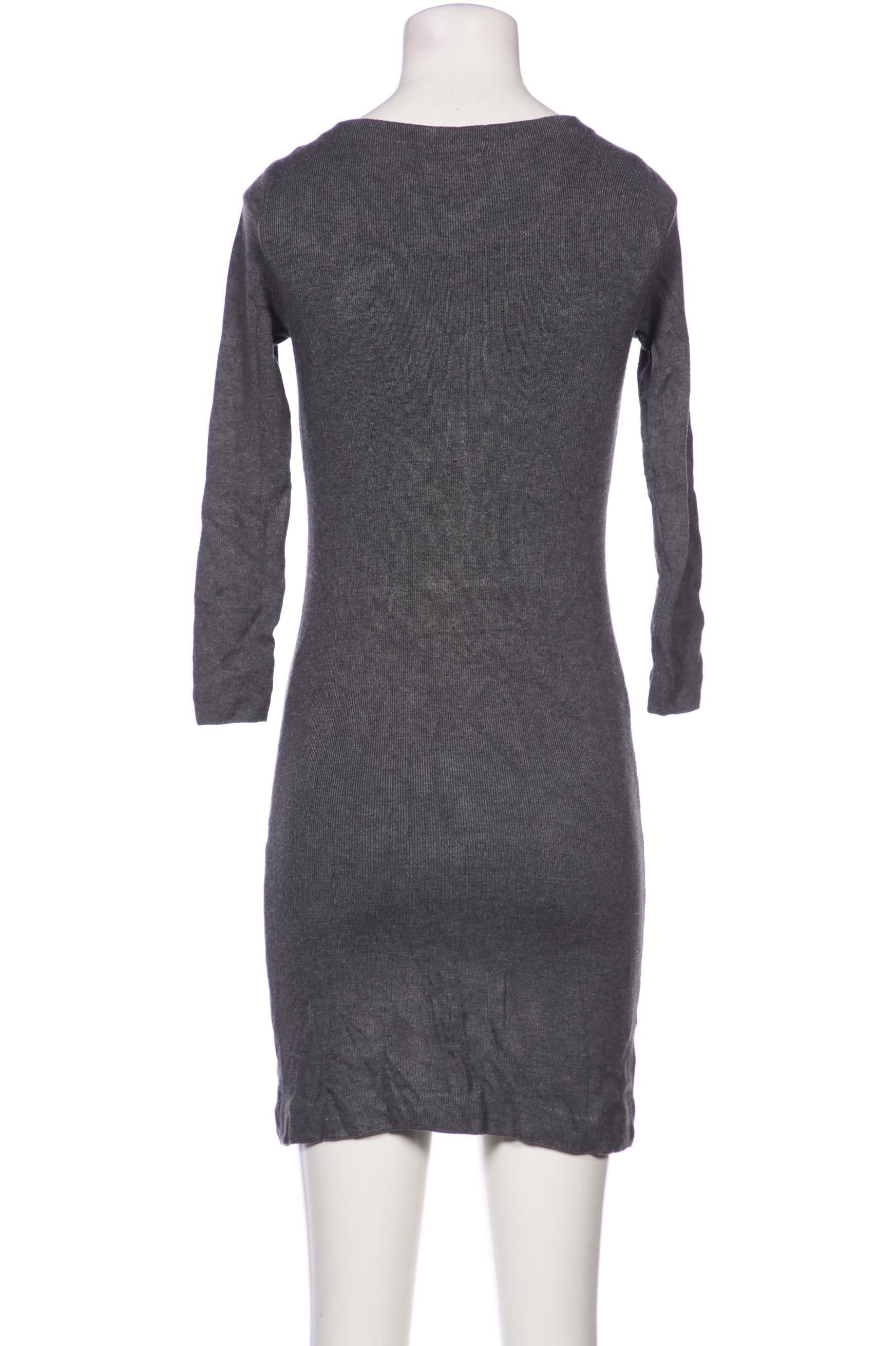 zara-damen-kleid-grau-e4c1b199-5604-40b8-84c9-c445acec40d9-image-1