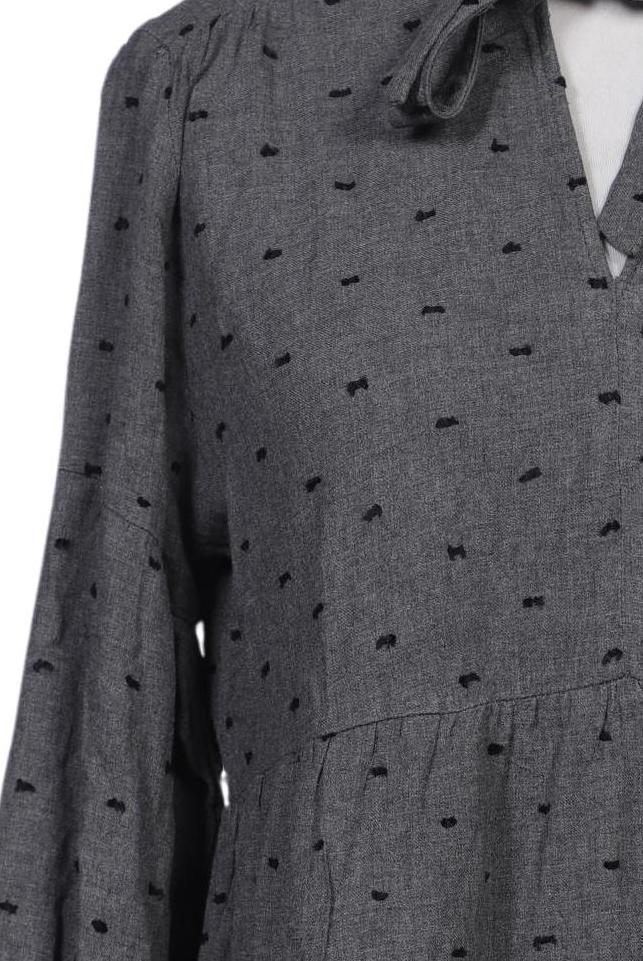 zara-damen-kleid-grau-f6e10616-e0df-49ec-bbe5-b38c3e09b8fa-image-2