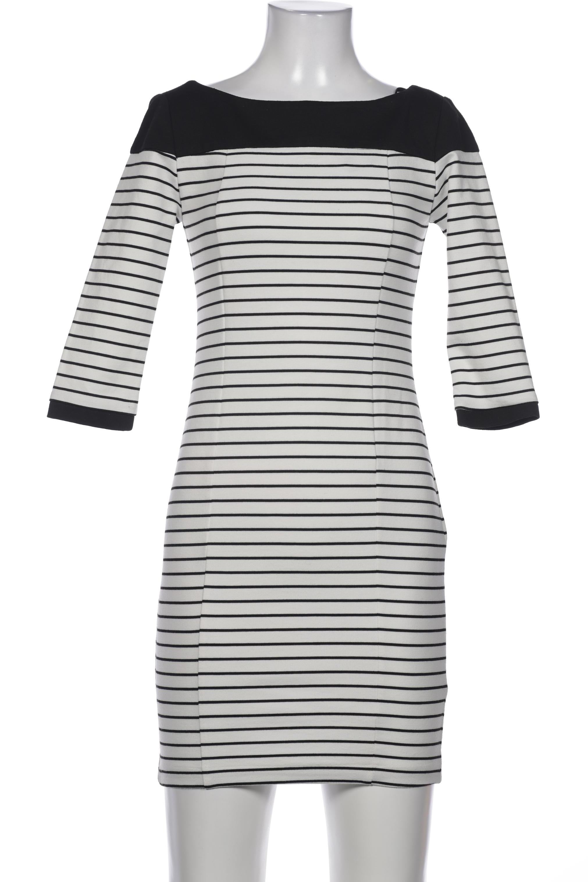 zara-damen-kleid-schwarz-98047cef-ea06-4776-b894-5c3c8bd6af1a-image-0