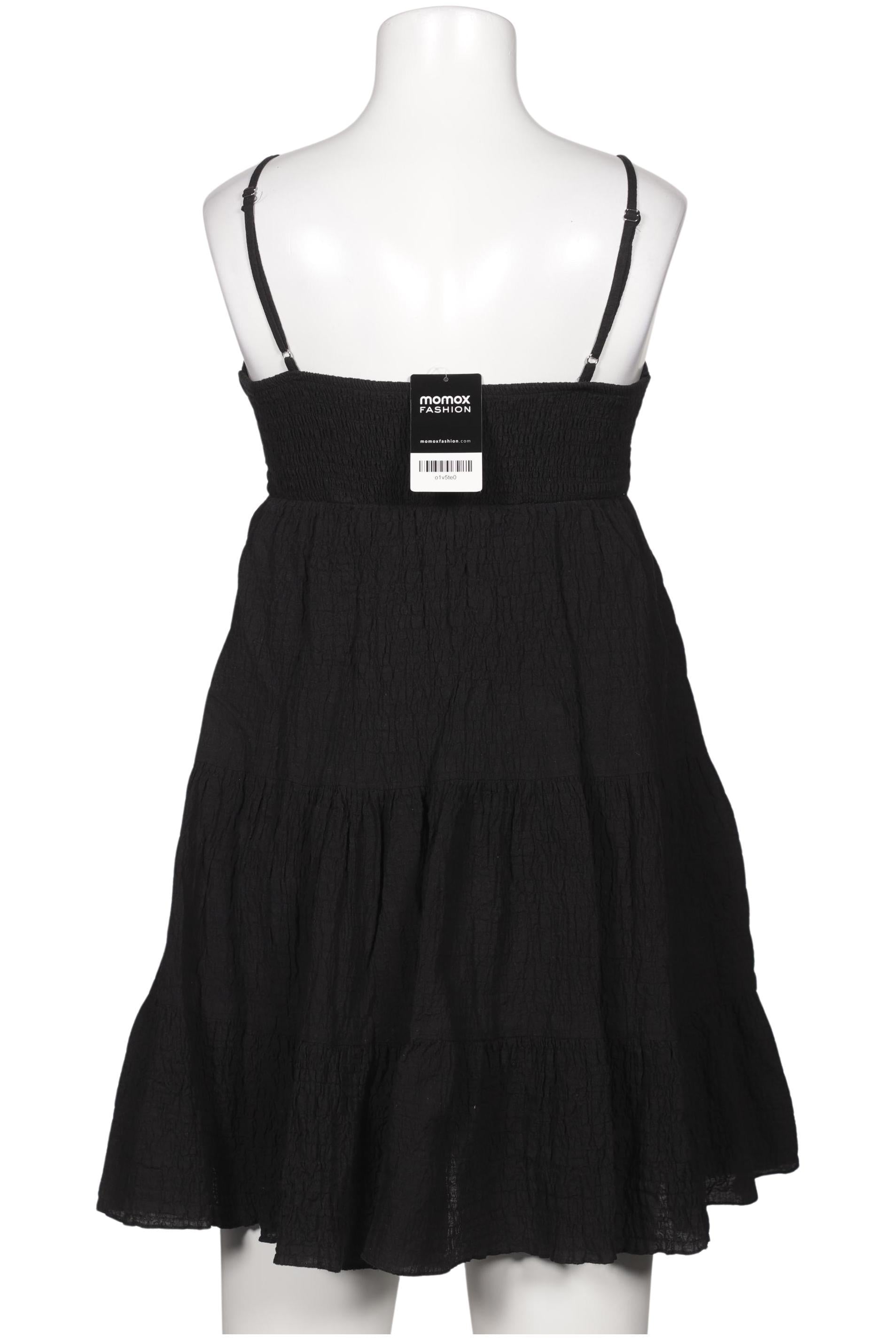 zara-damen-kleid-schwarz-fab76cad-19e1-4472-8954-5e0de56d18f0-image-1