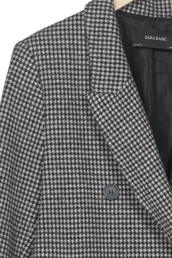 zara-damen-mantel-grau-113d1544-ff5e-472a-8833-95430746b72e-image-2