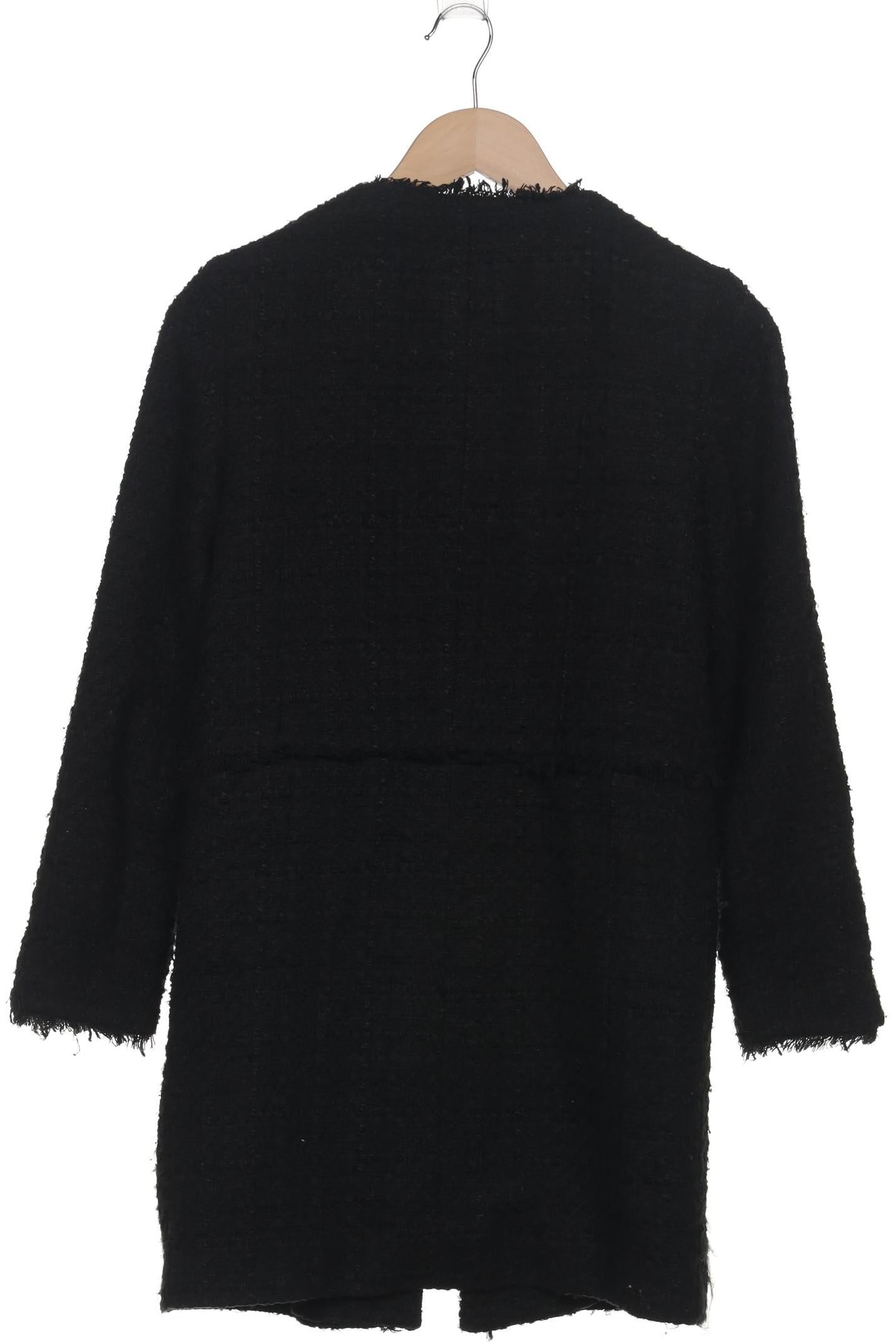 zara-damen-mantel-schwarz-2b0d08b7-0d19-4885-9344-a7c7a387188d-image-1