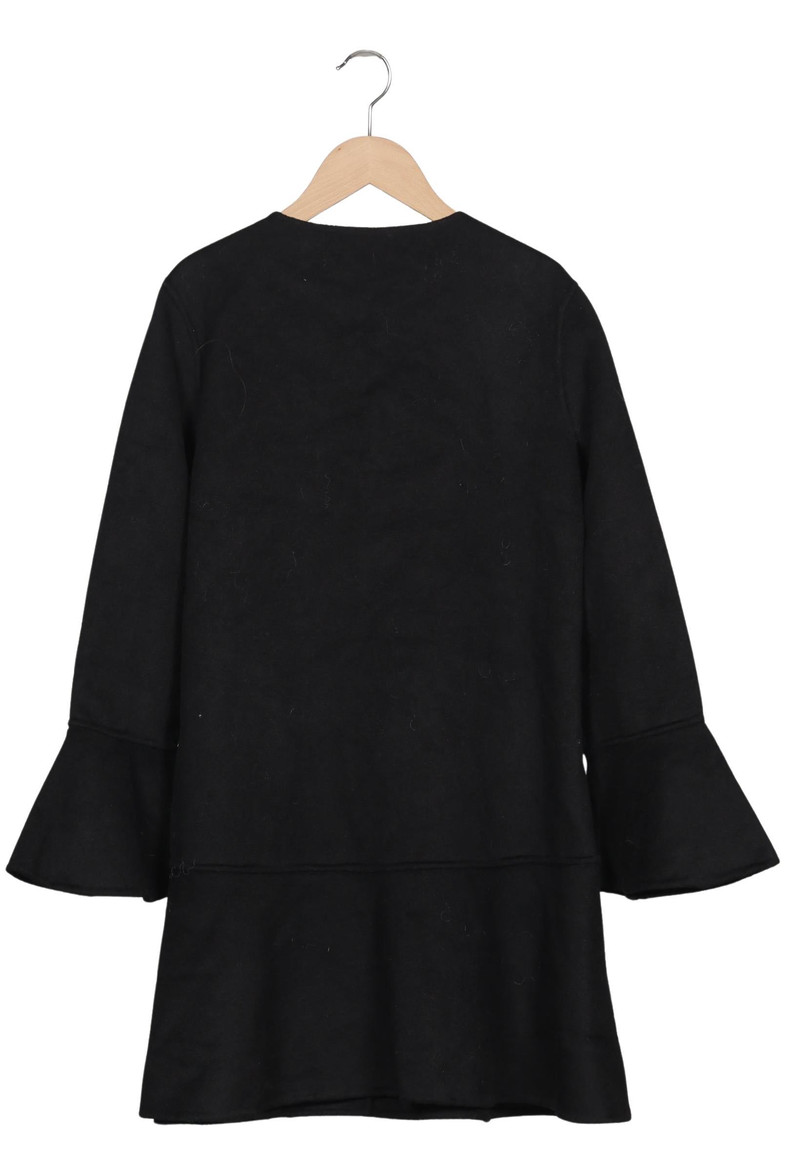 zara-damen-mantel-schwarz-5a8f3ea0-0cff-4f6d-b305-6b1e69e7d382-image-1