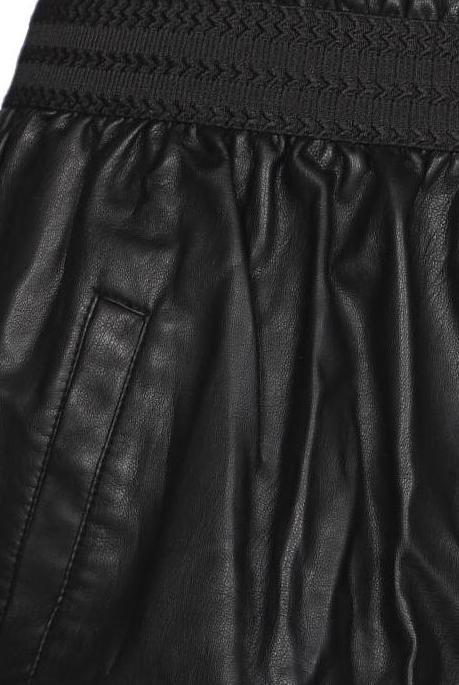 zara-damen-rock-schwarz-f09376f6-3b57-4427-979c-dde8ad14f0fd-image-2