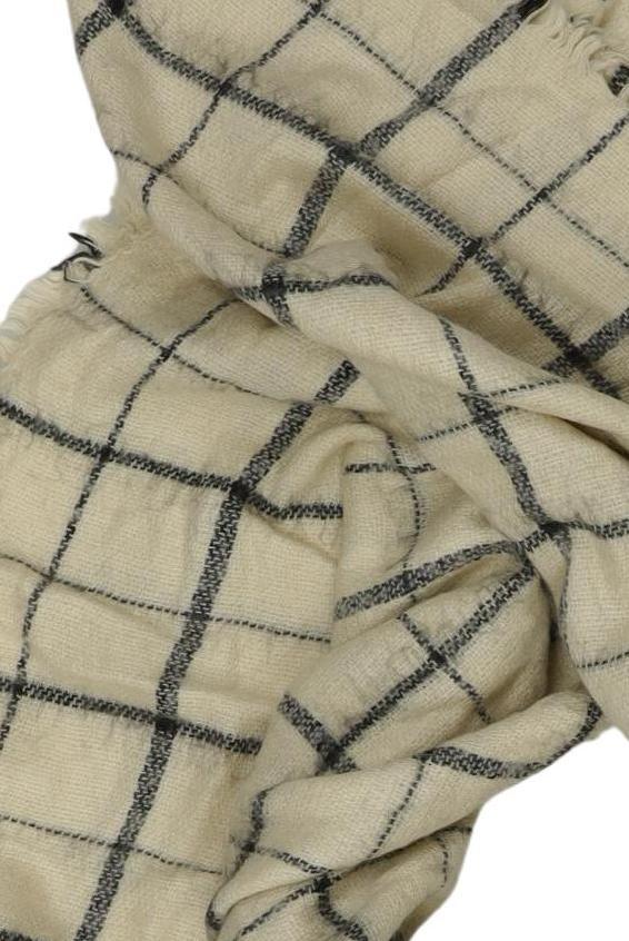 zara-damen-schal-oder-tuch-beige-f20299e4-9946-4e60-a7c9-57084242ebce-image-1