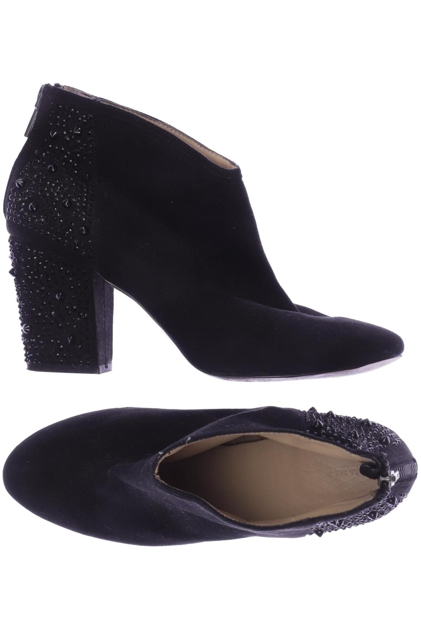zara-damen-stiefelette-schwarz-c2ca3de5-0f6d-42b5-8b44-2558c624d4ac-image-0